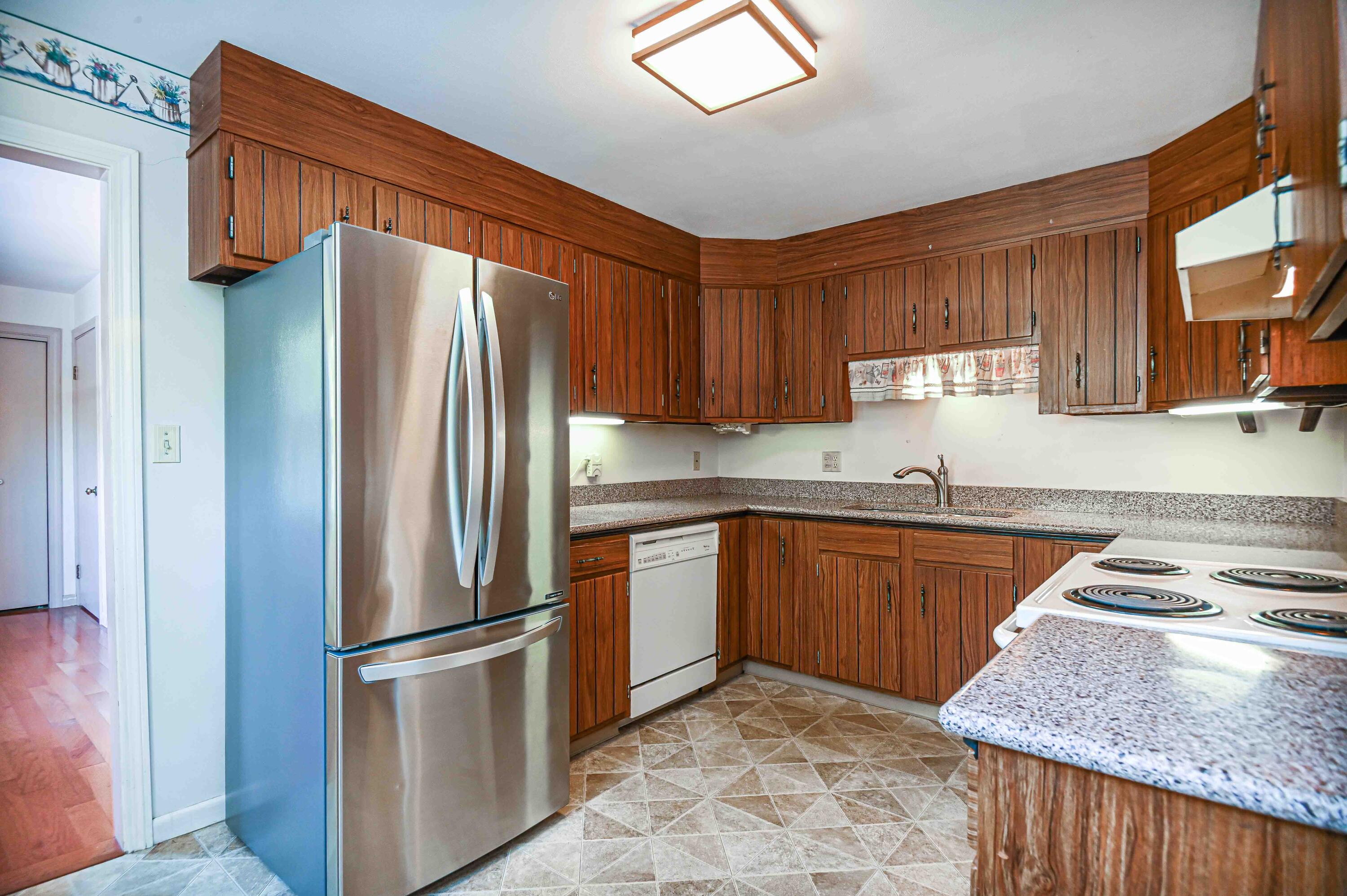 49 Raydon Rd Extension