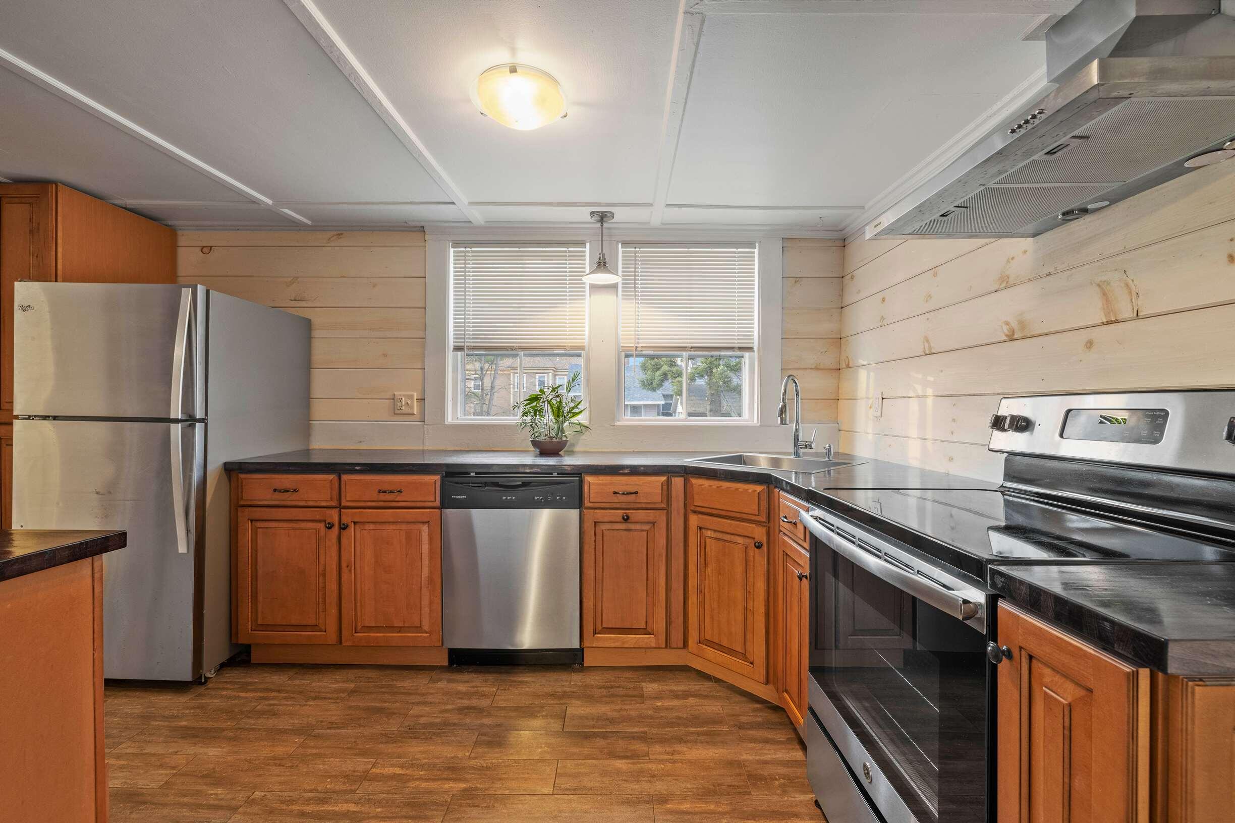 37 Lower Main Street