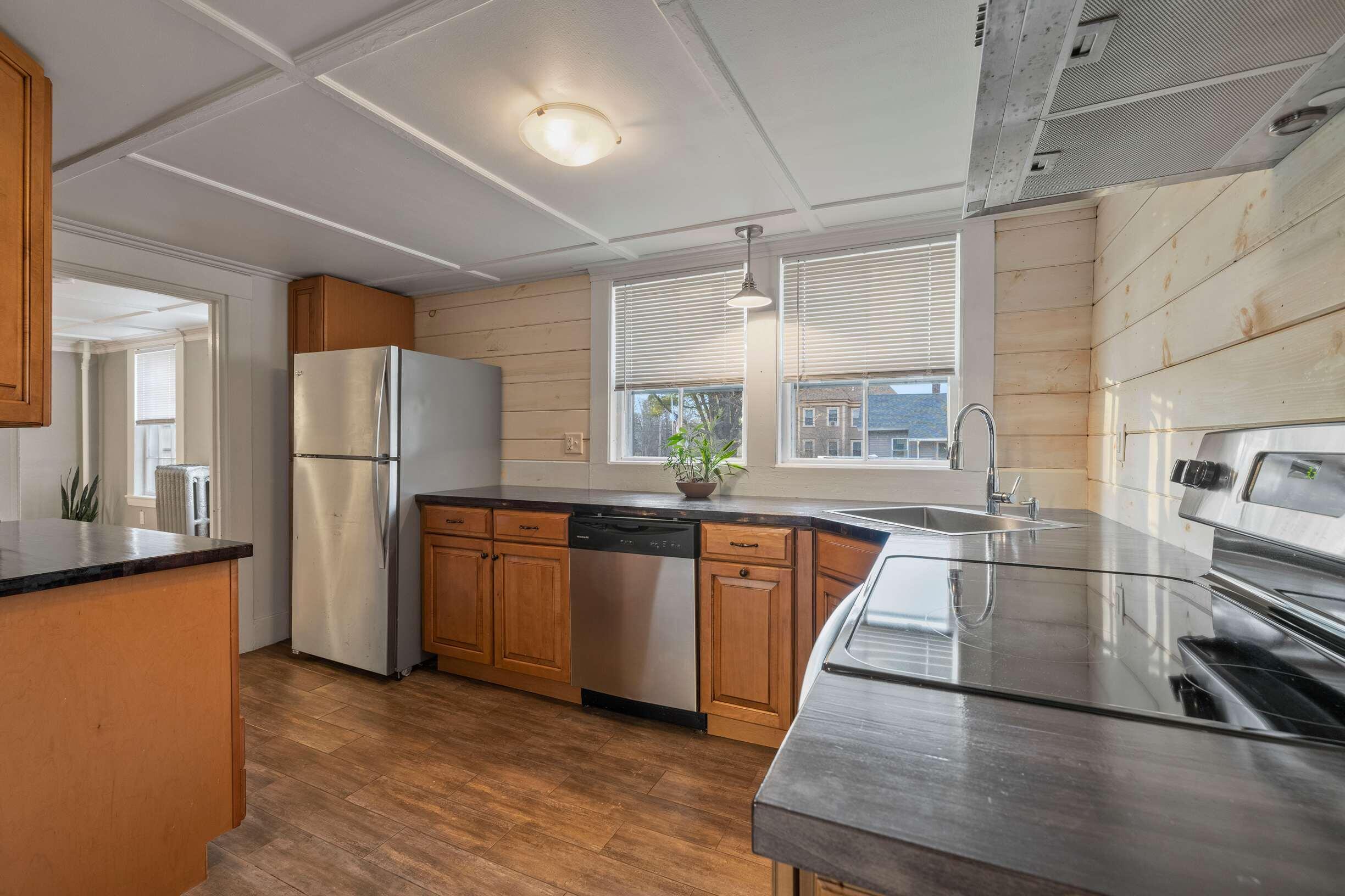 37 Lower Main Street