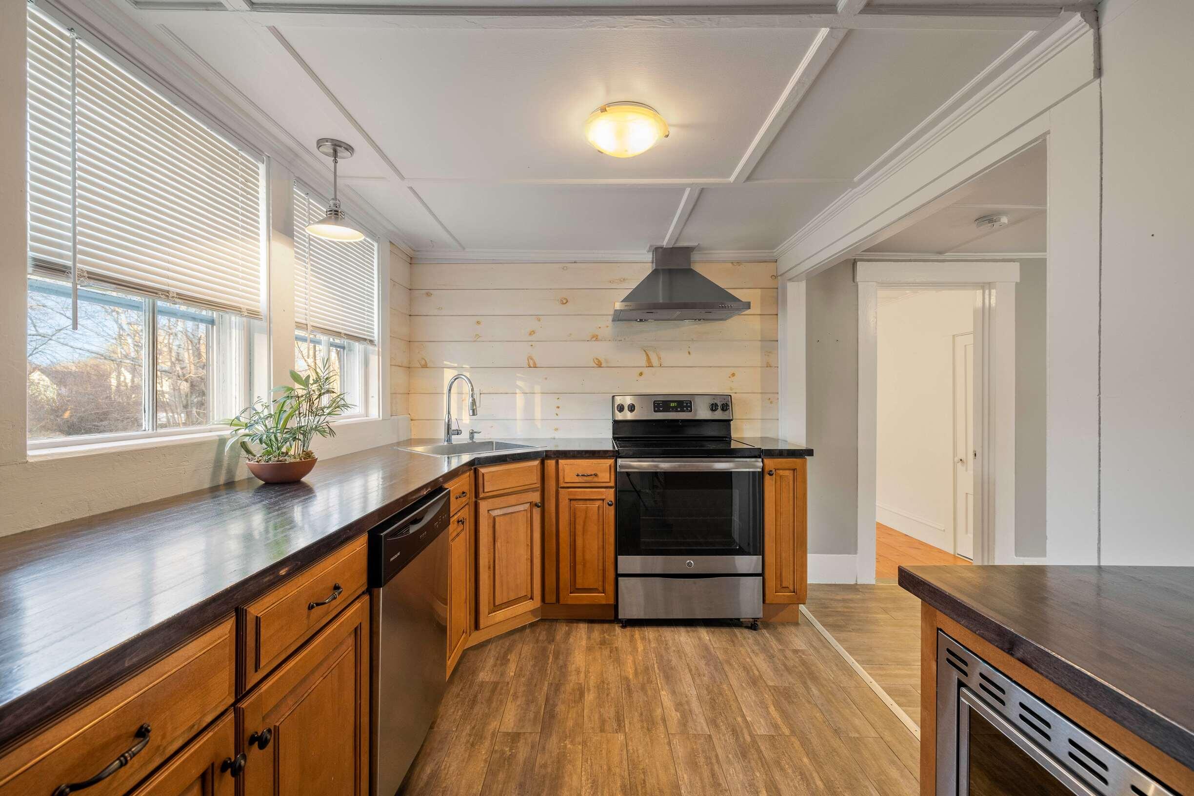 37 Lower Main Street