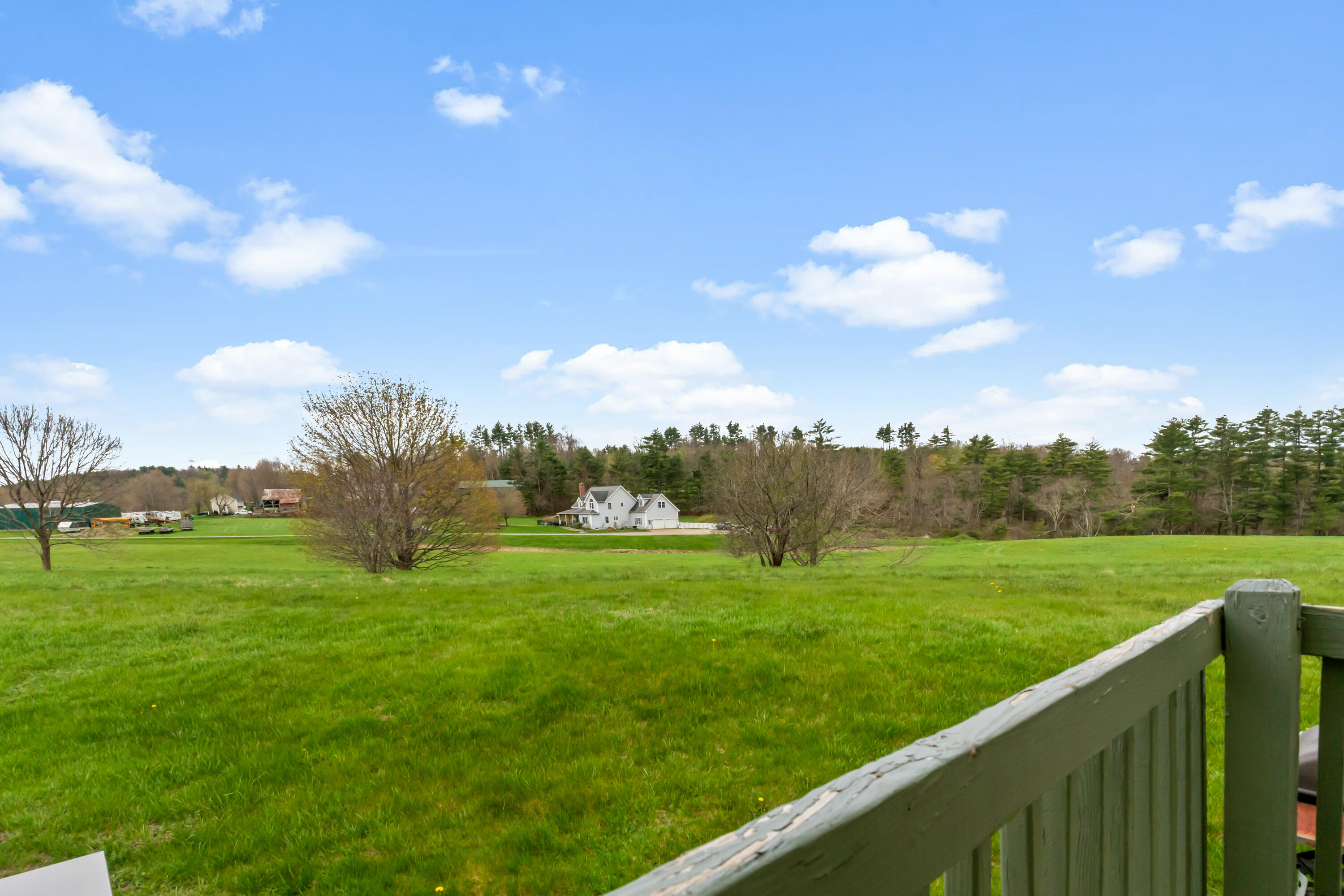 23 Sunrise Hill