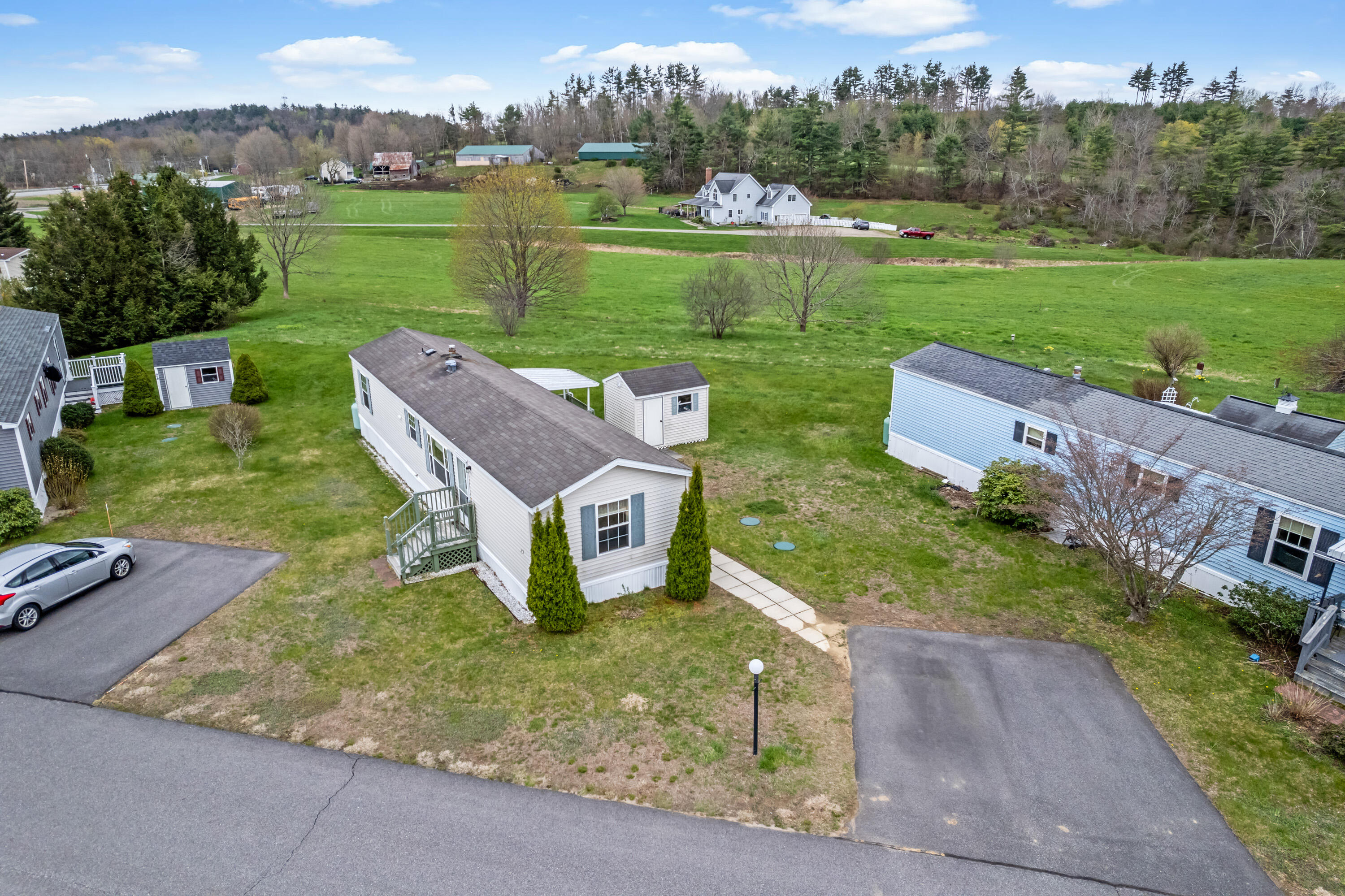23 Sunrise Hill