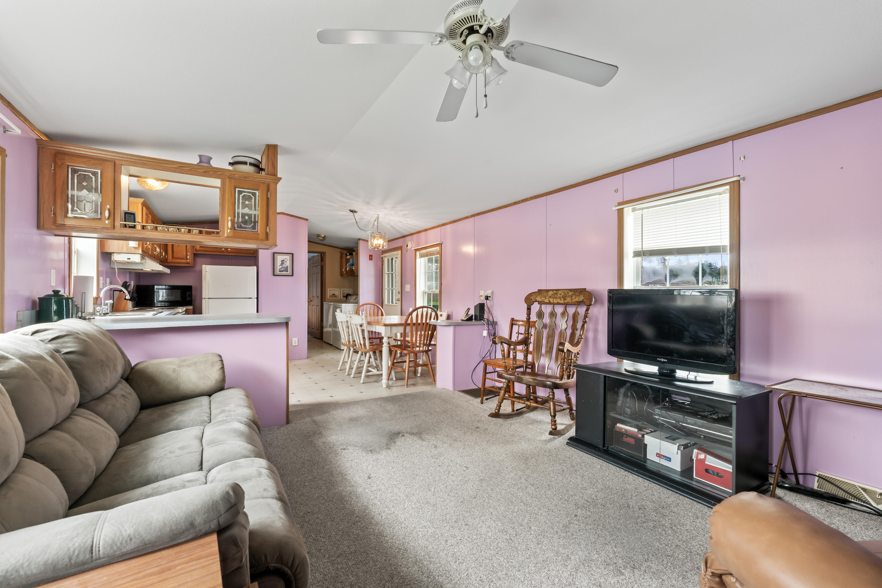 23 Sunrise Hill