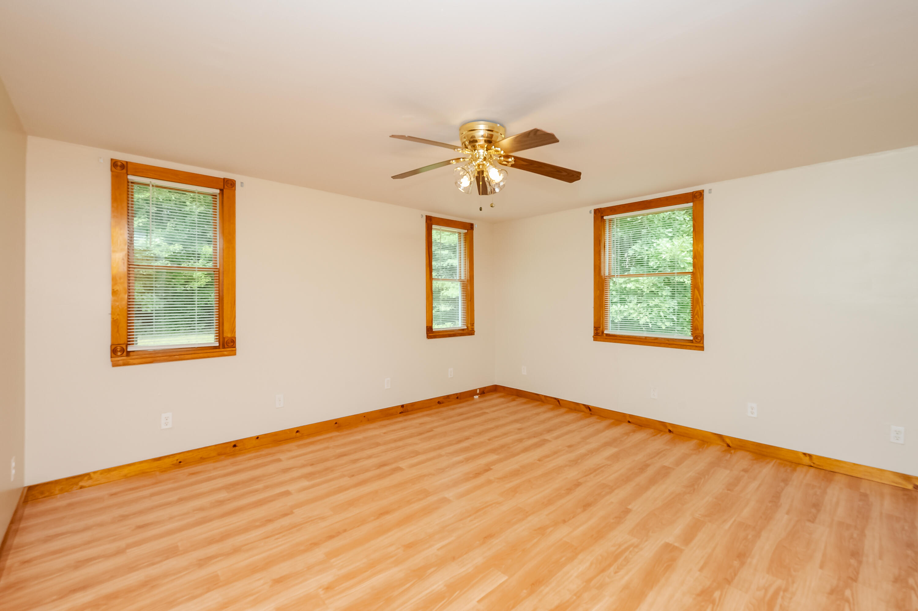 337 Hubbard Road