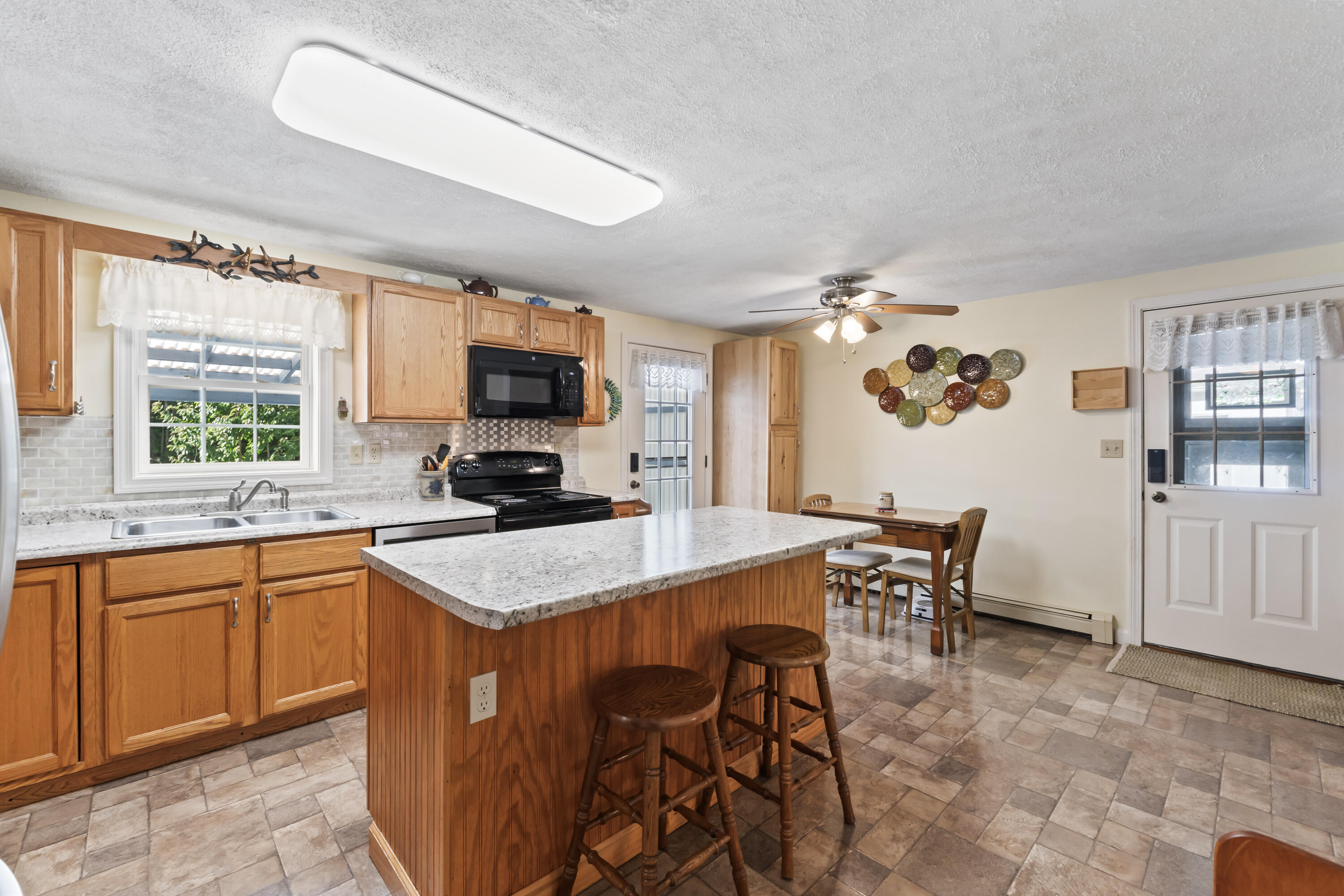 199 Cranberry Meadow Road