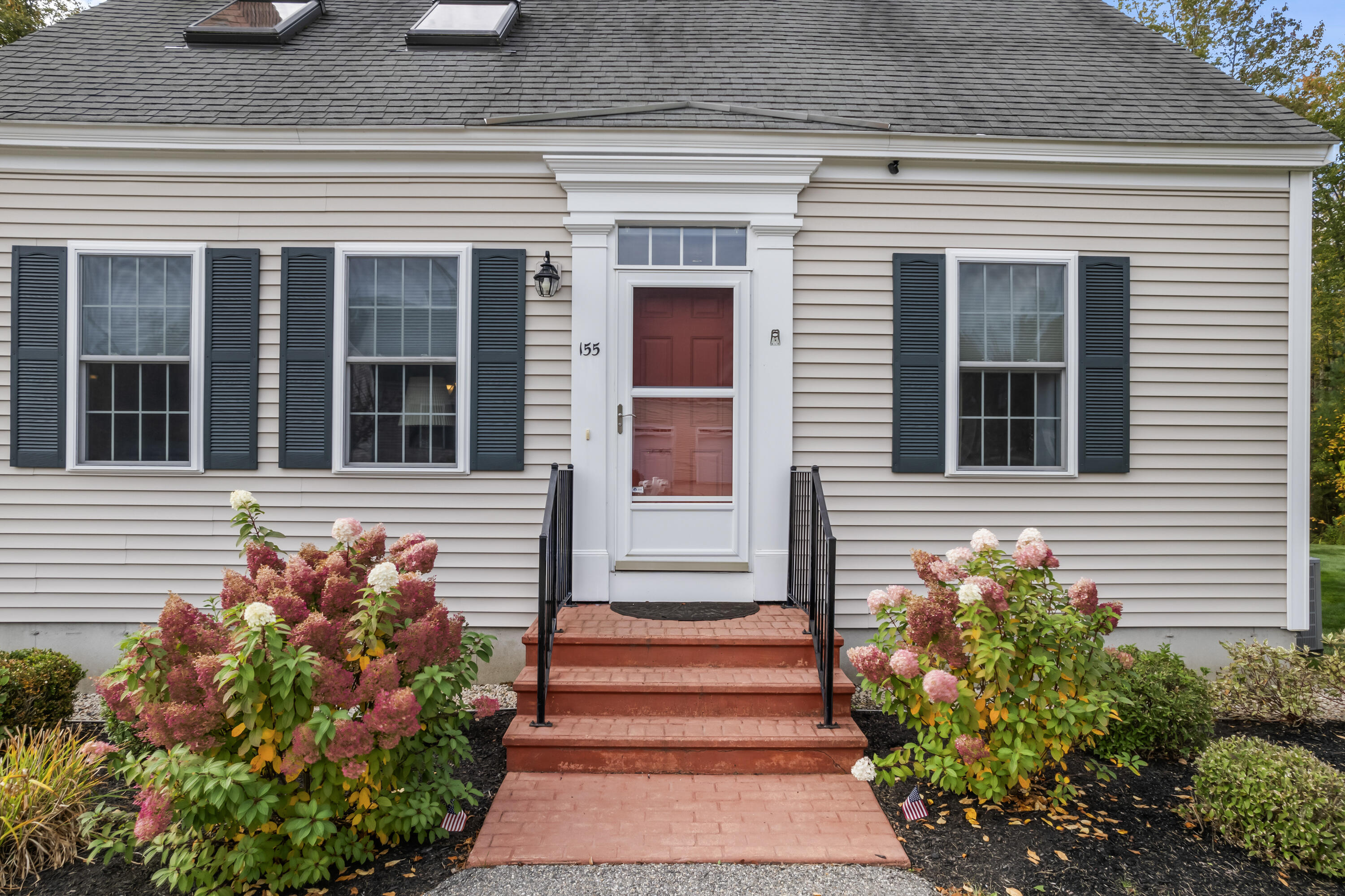 155 Sylvan Way, 33