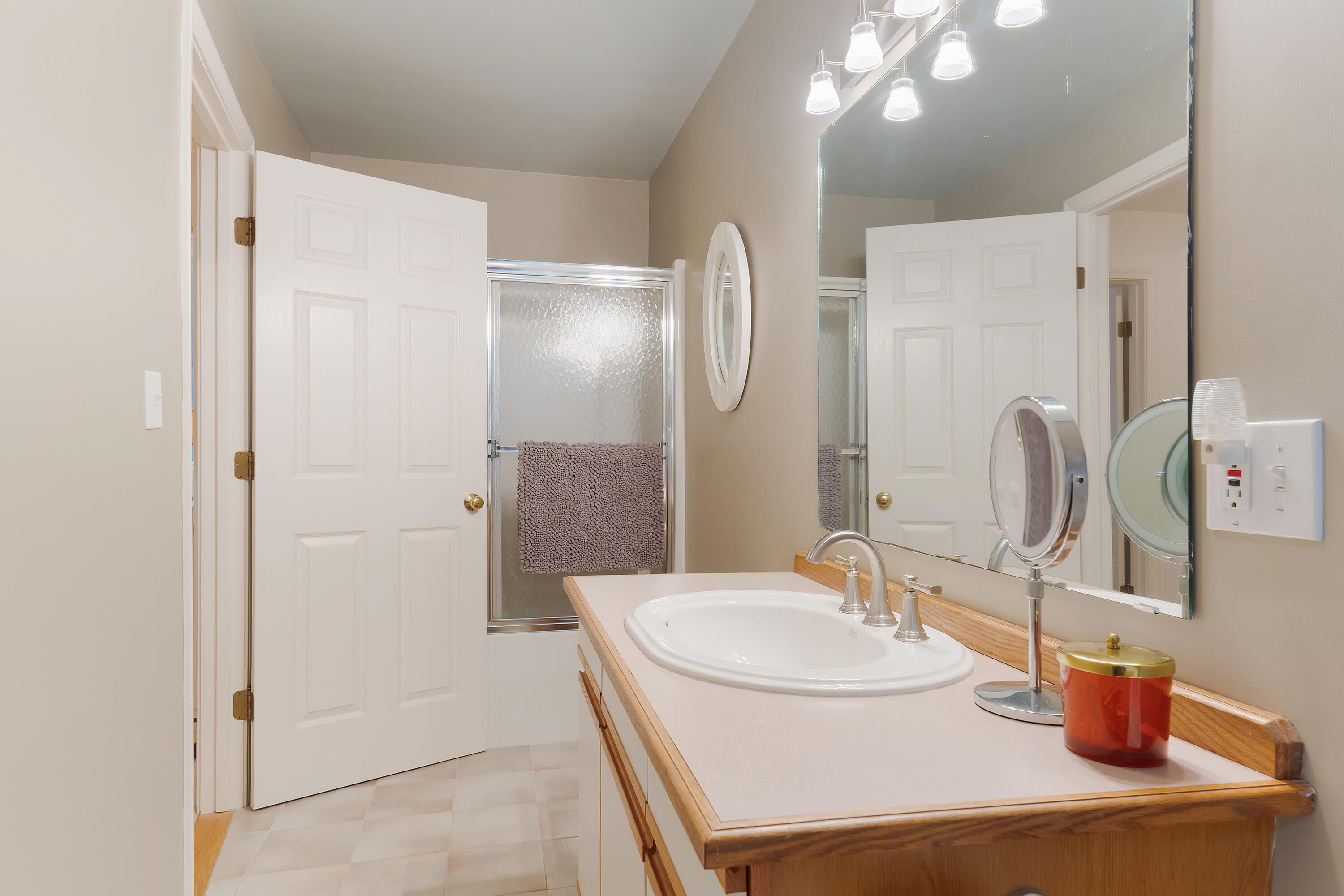 10 Yorke Ridge Way, 10