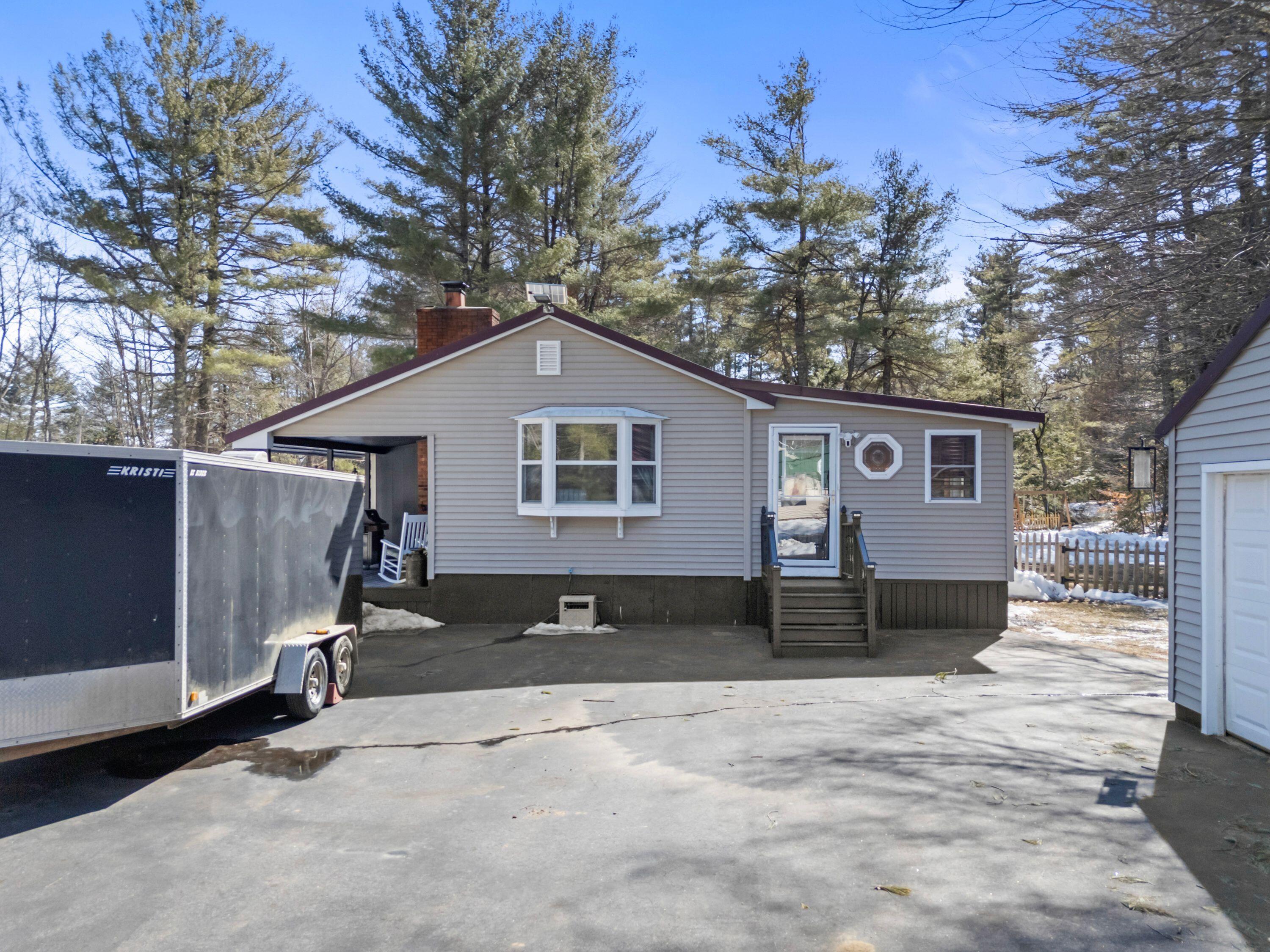 3 Carolyn Drive