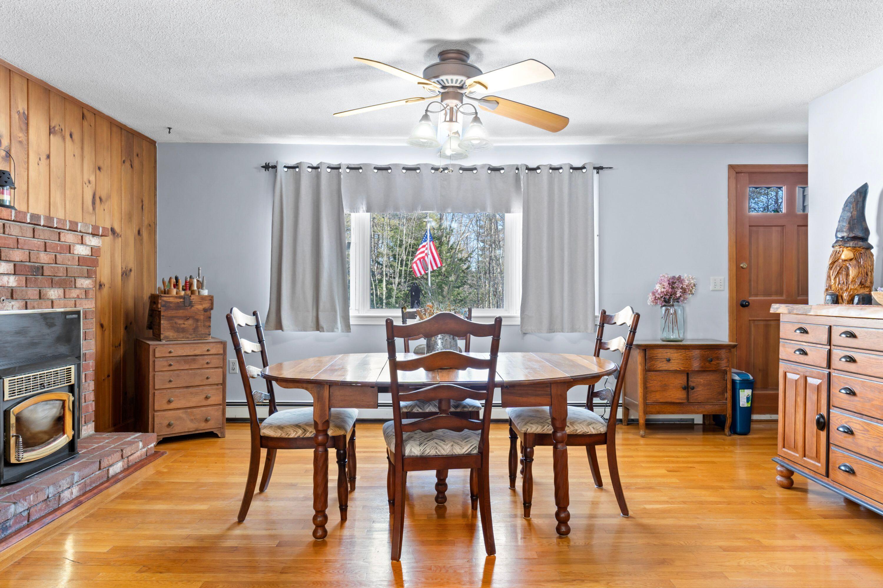 3 Carolyn Drive