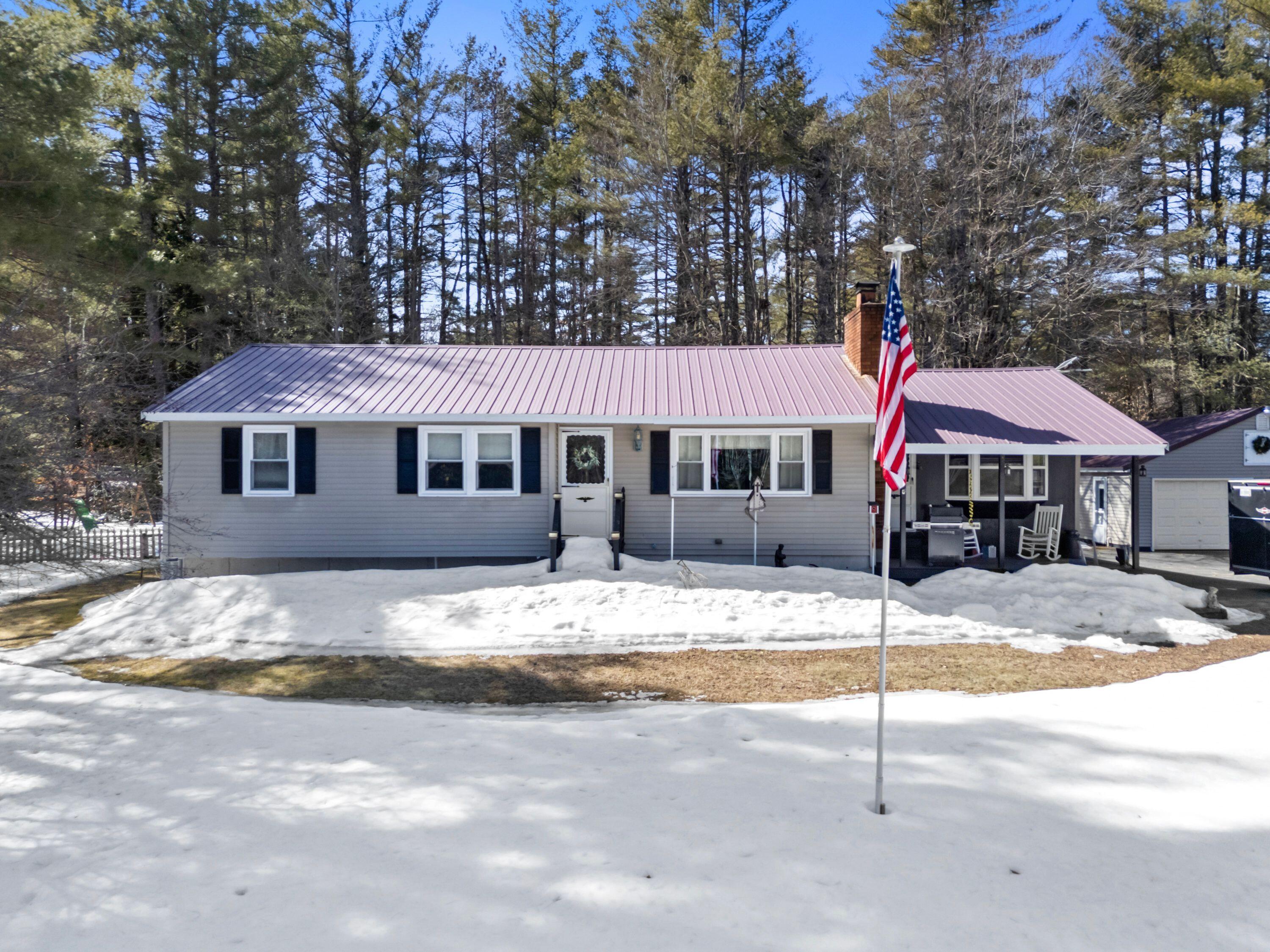 3 Carolyn Drive