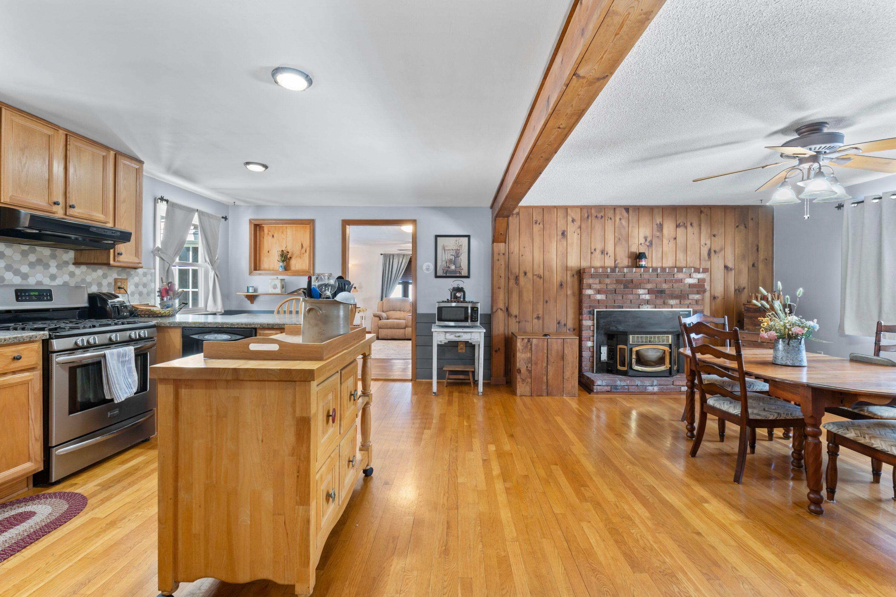 3 Carolyn Drive