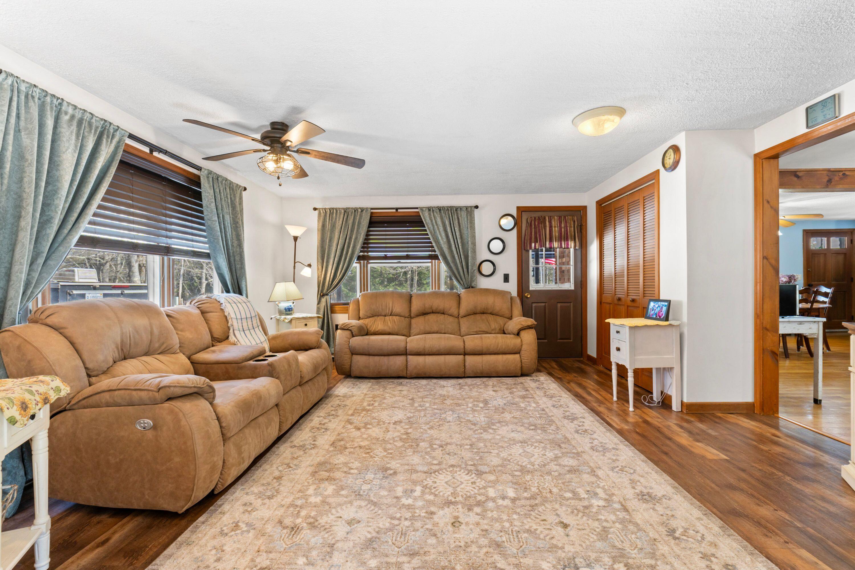 3 Carolyn Drive