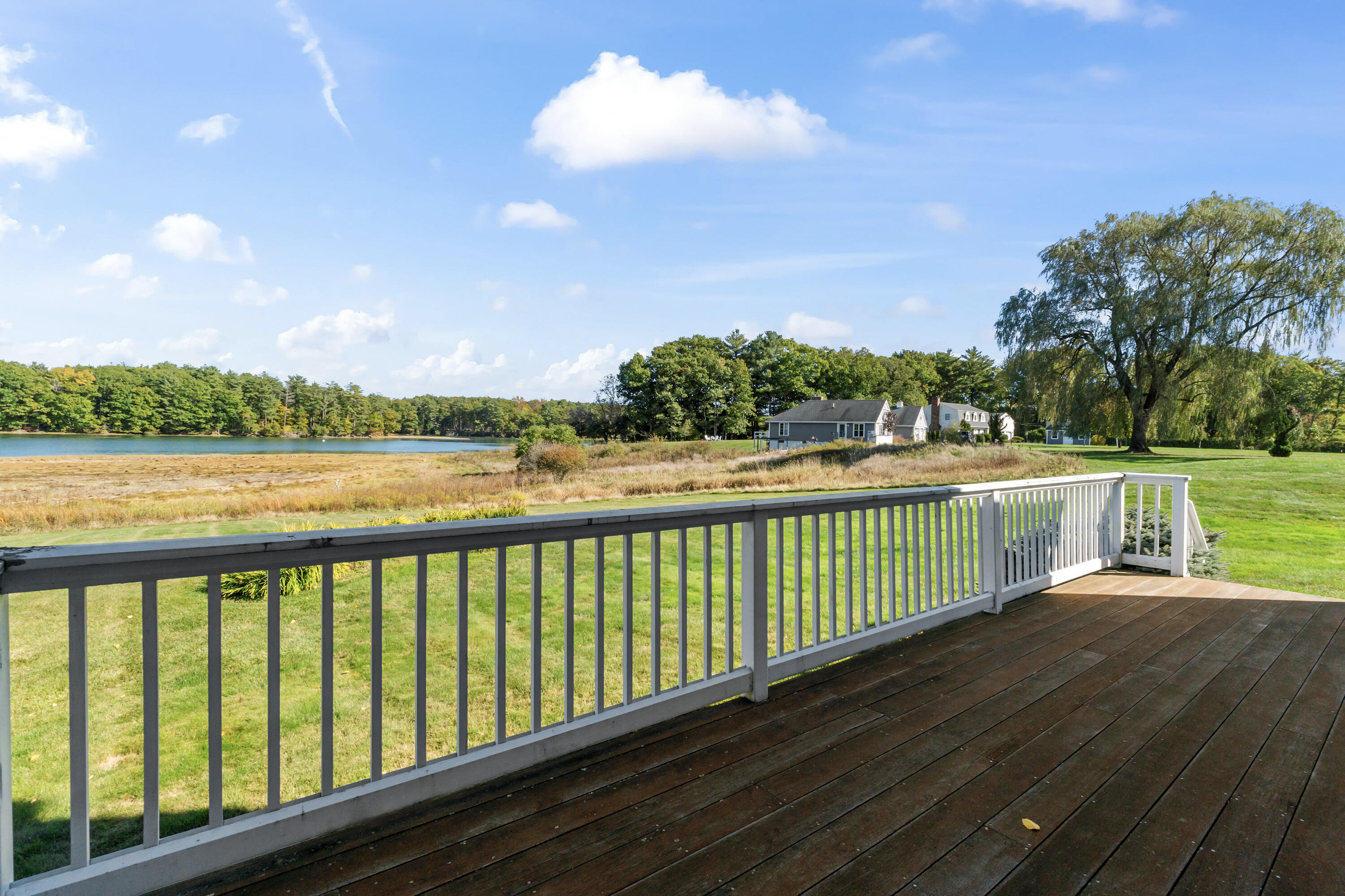 28 Riverwood Drive
