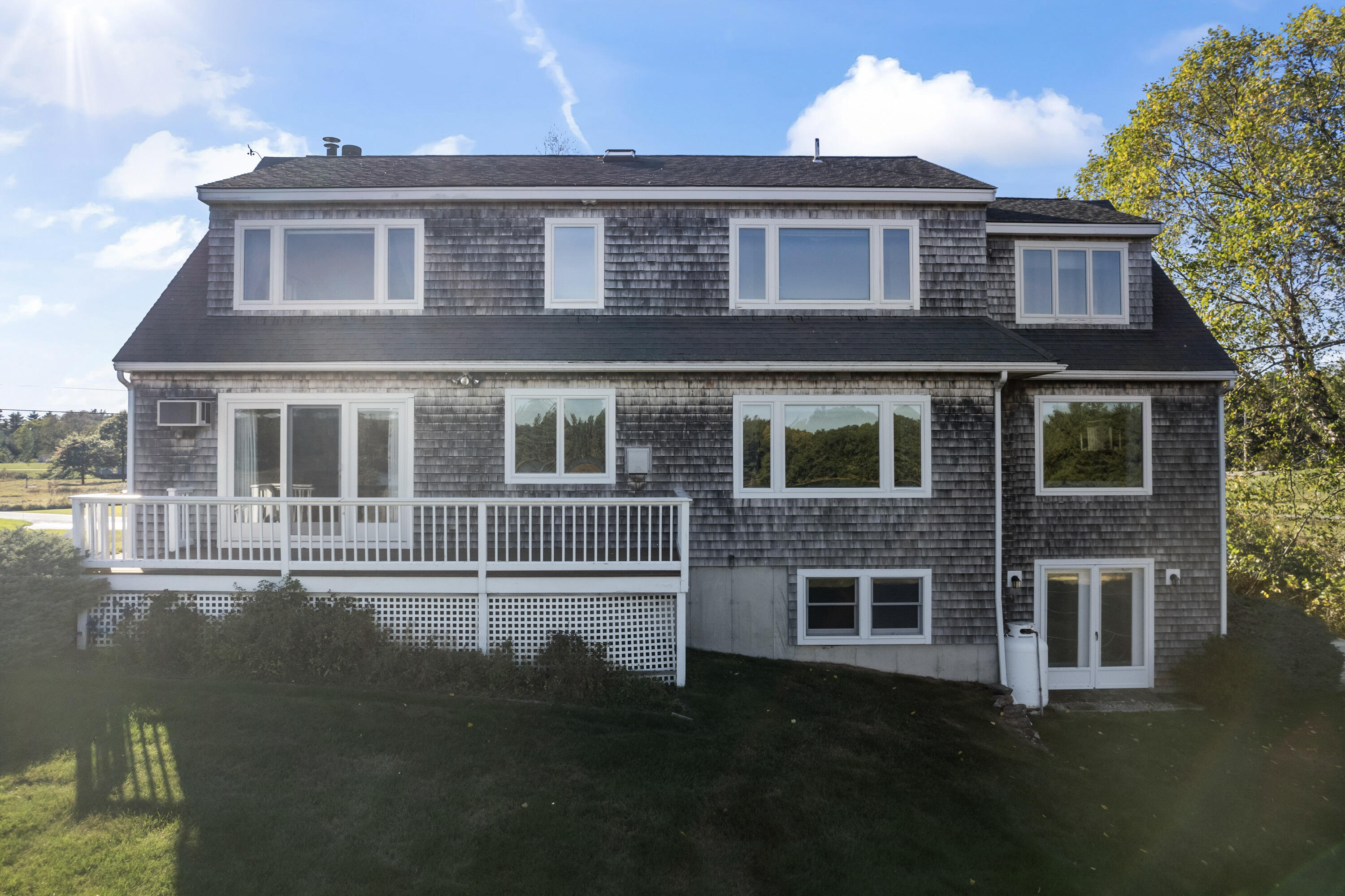 28 Riverwood Drive