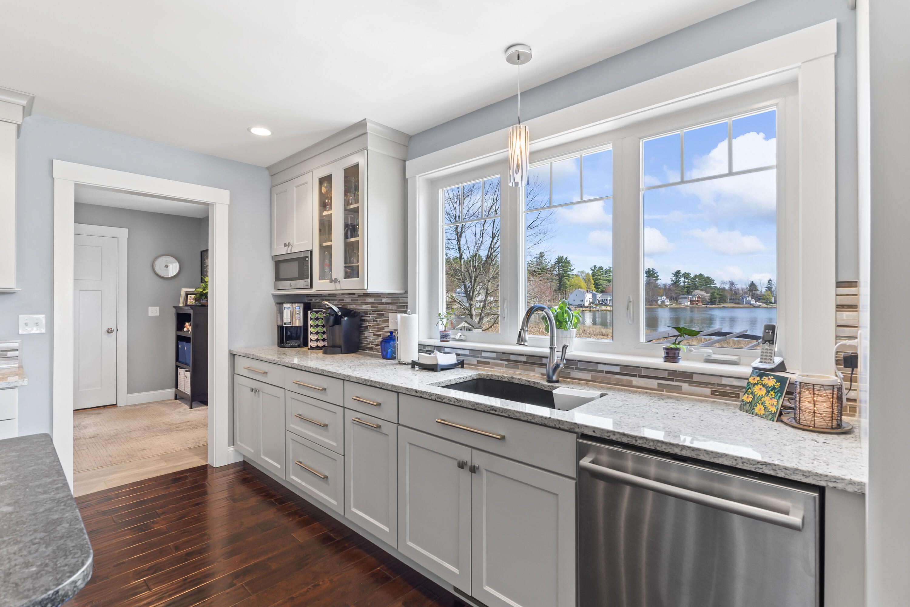 25 Rogers Point Drive