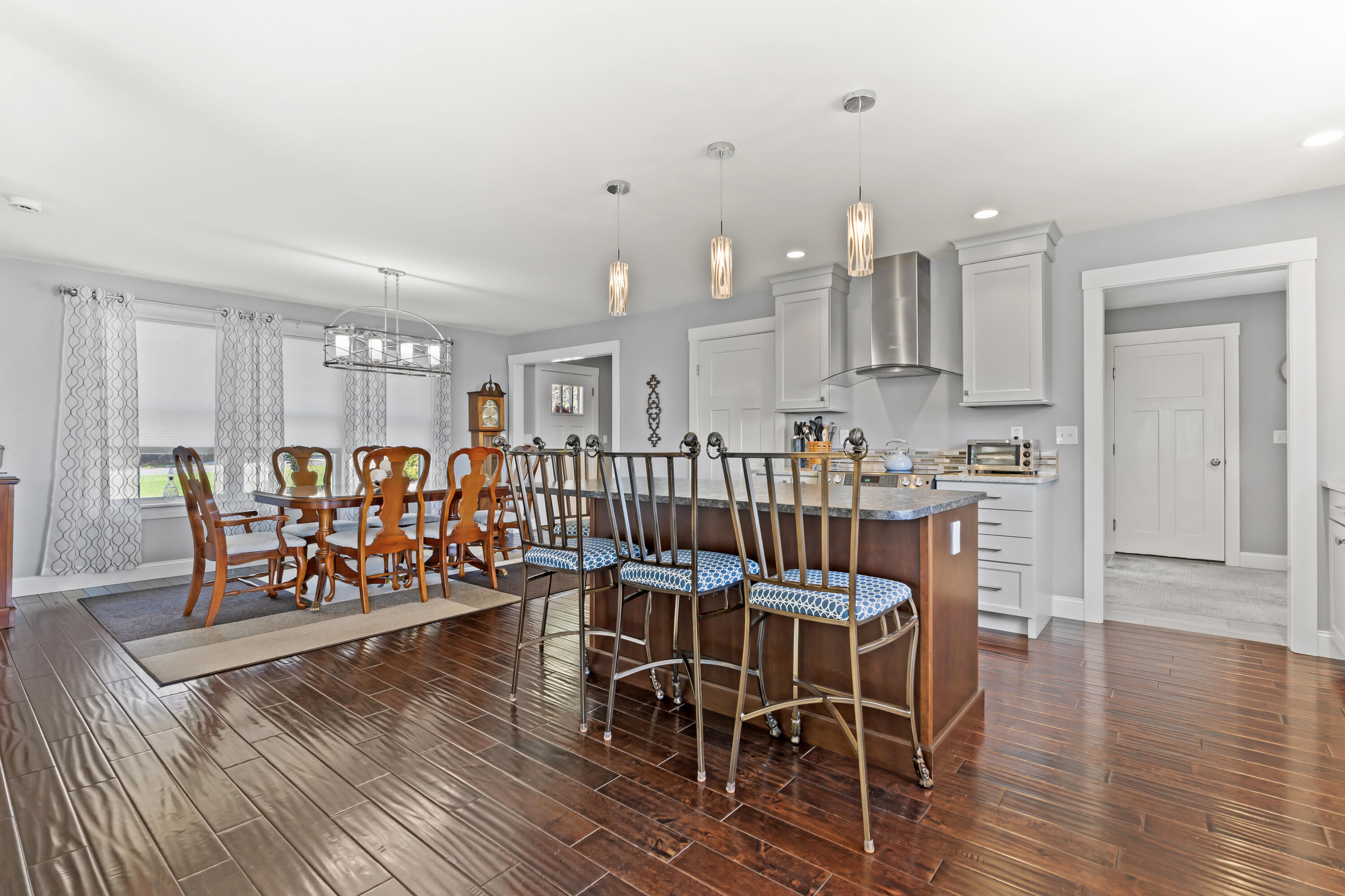 25 Rogers Point Drive