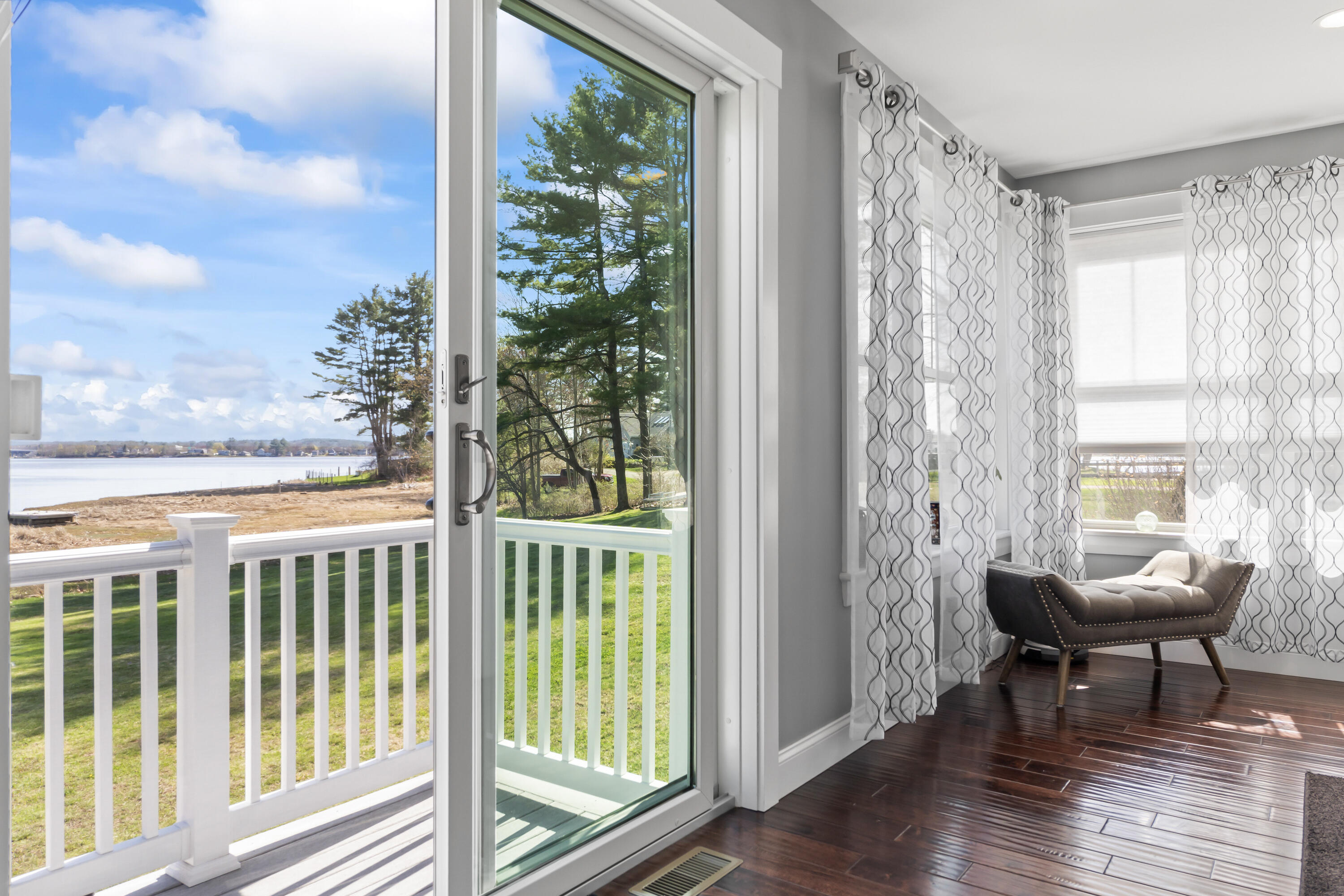 25 Rogers Point Drive