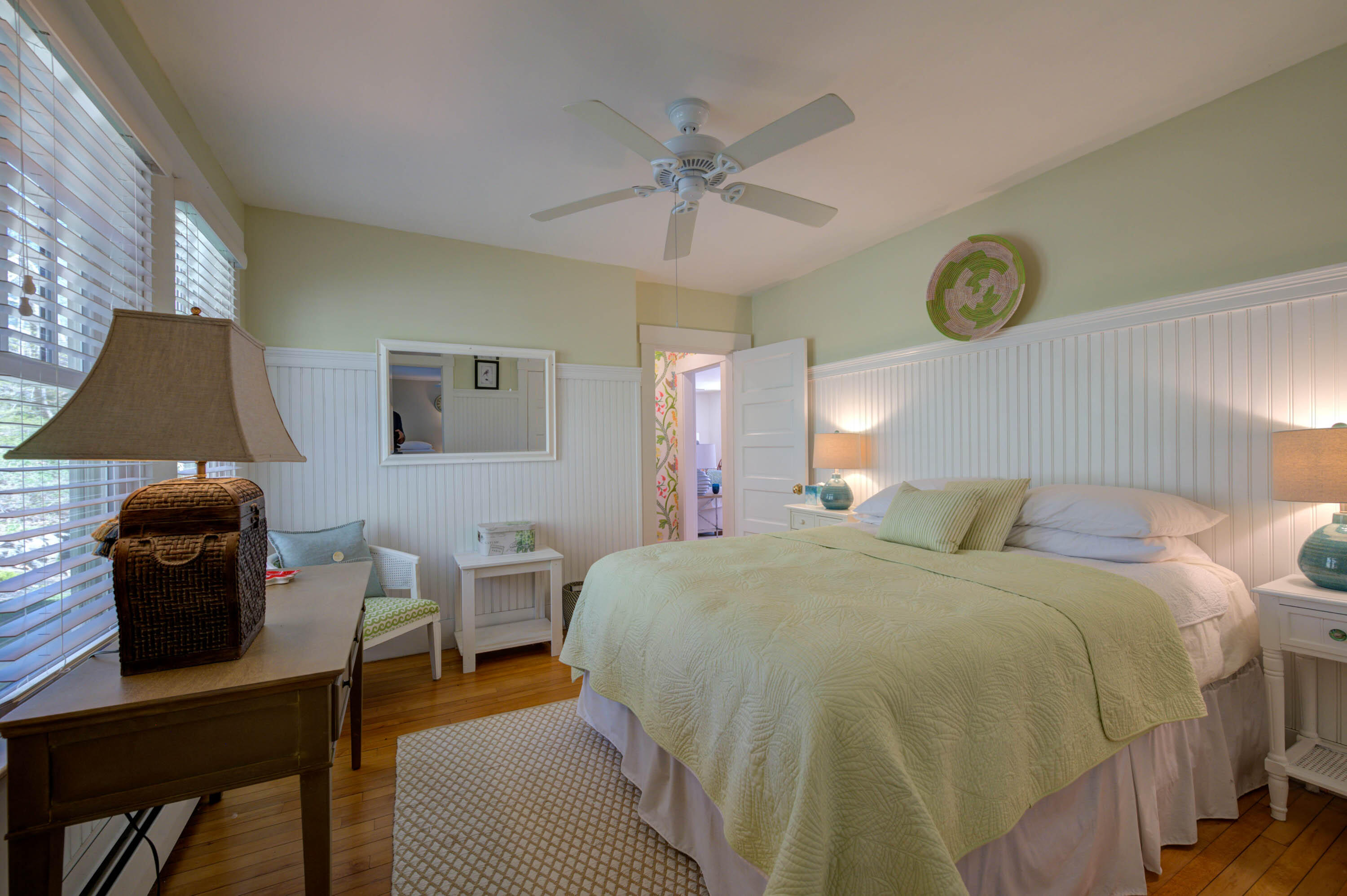 802 Shore Road