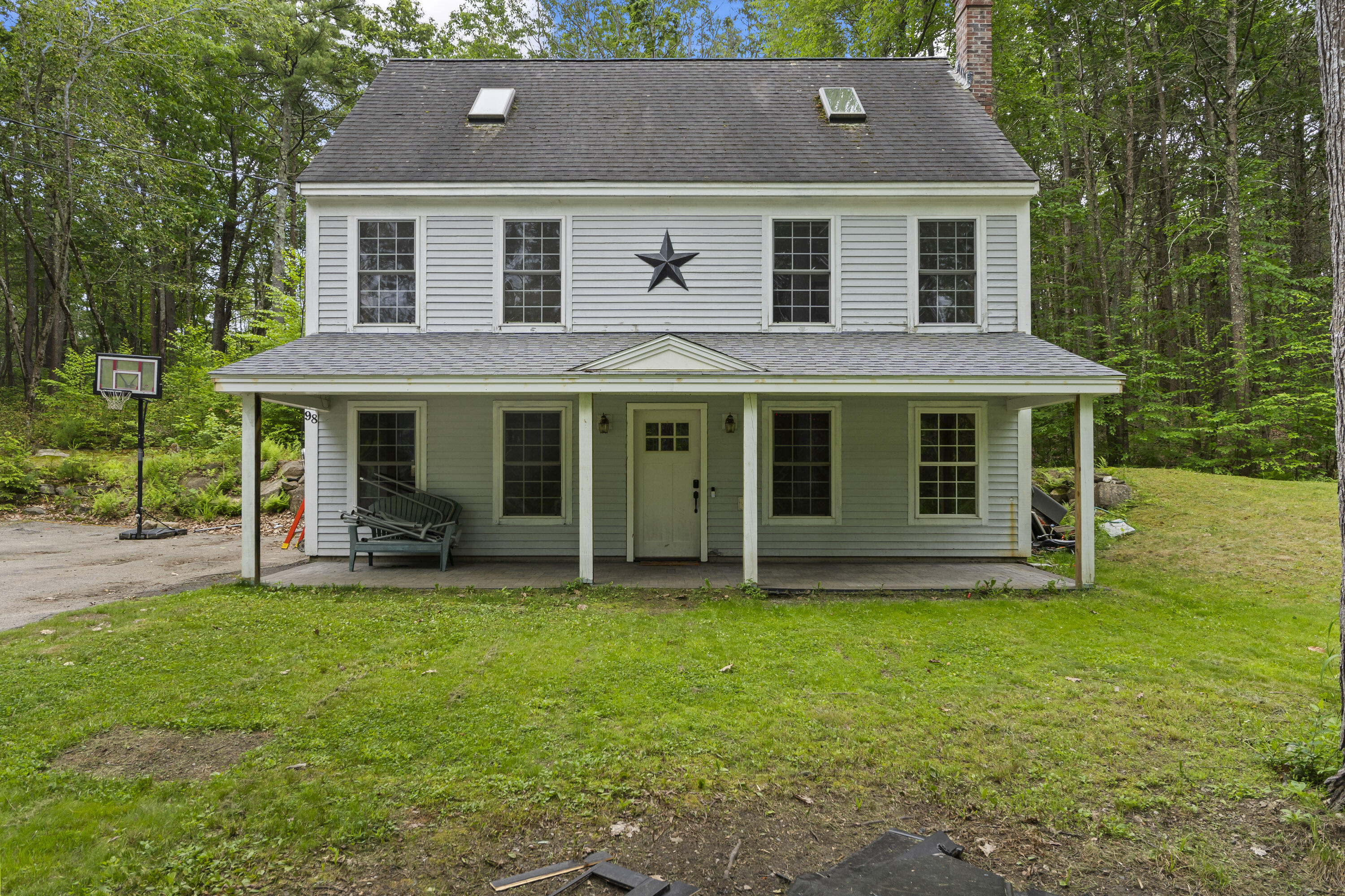 98 Mountain Road