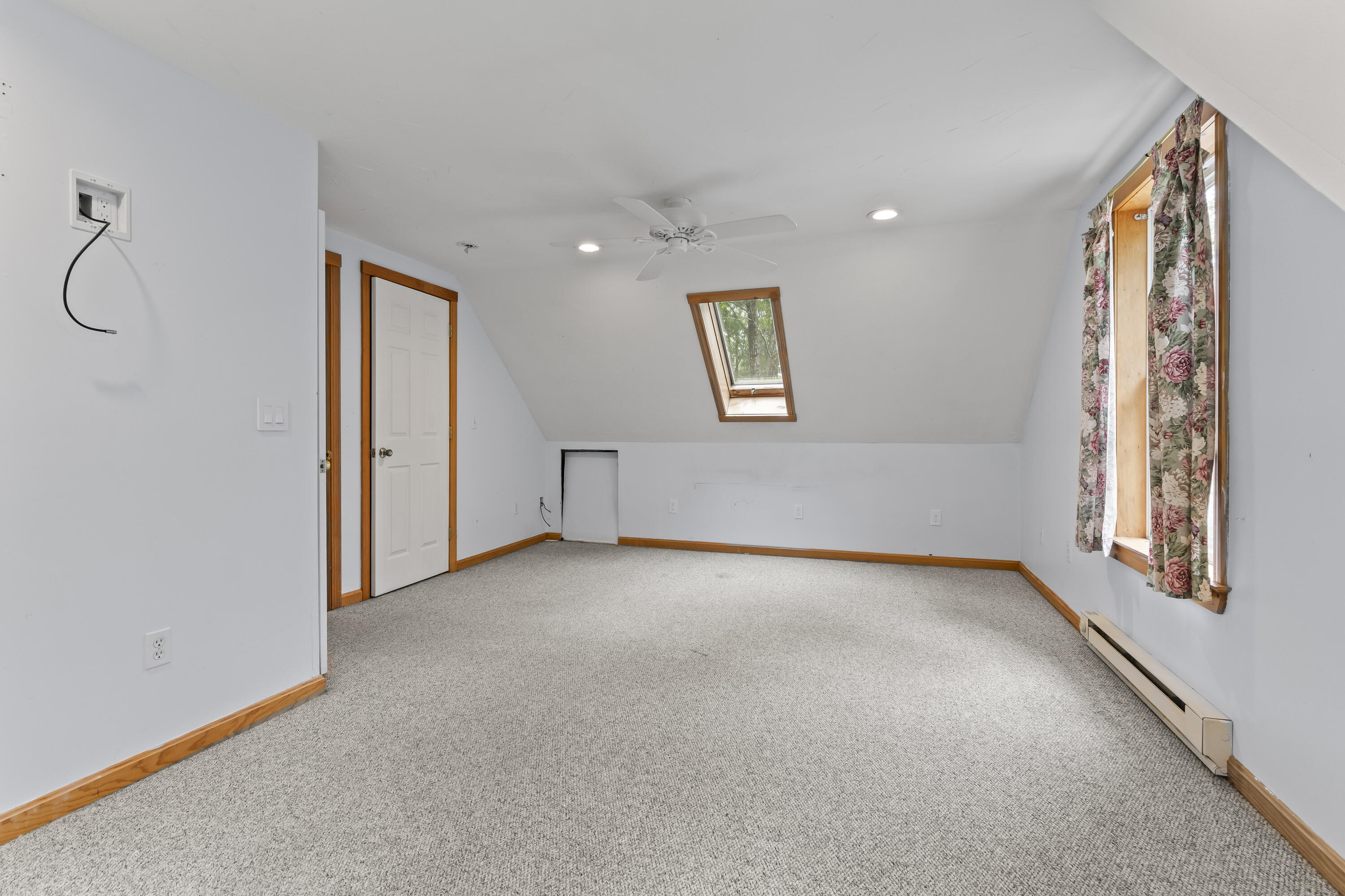 98 Mountain Road