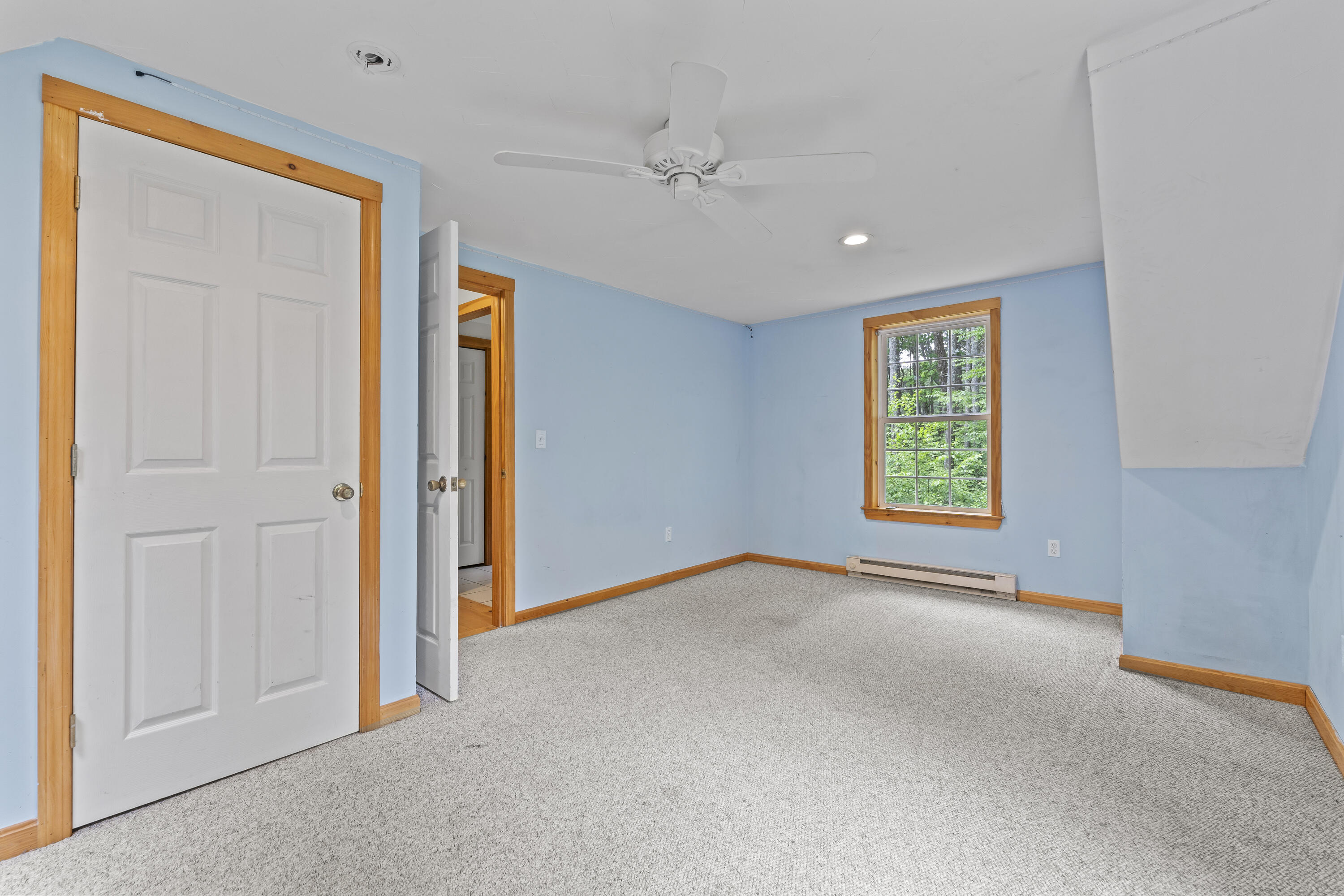 98 Mountain Road