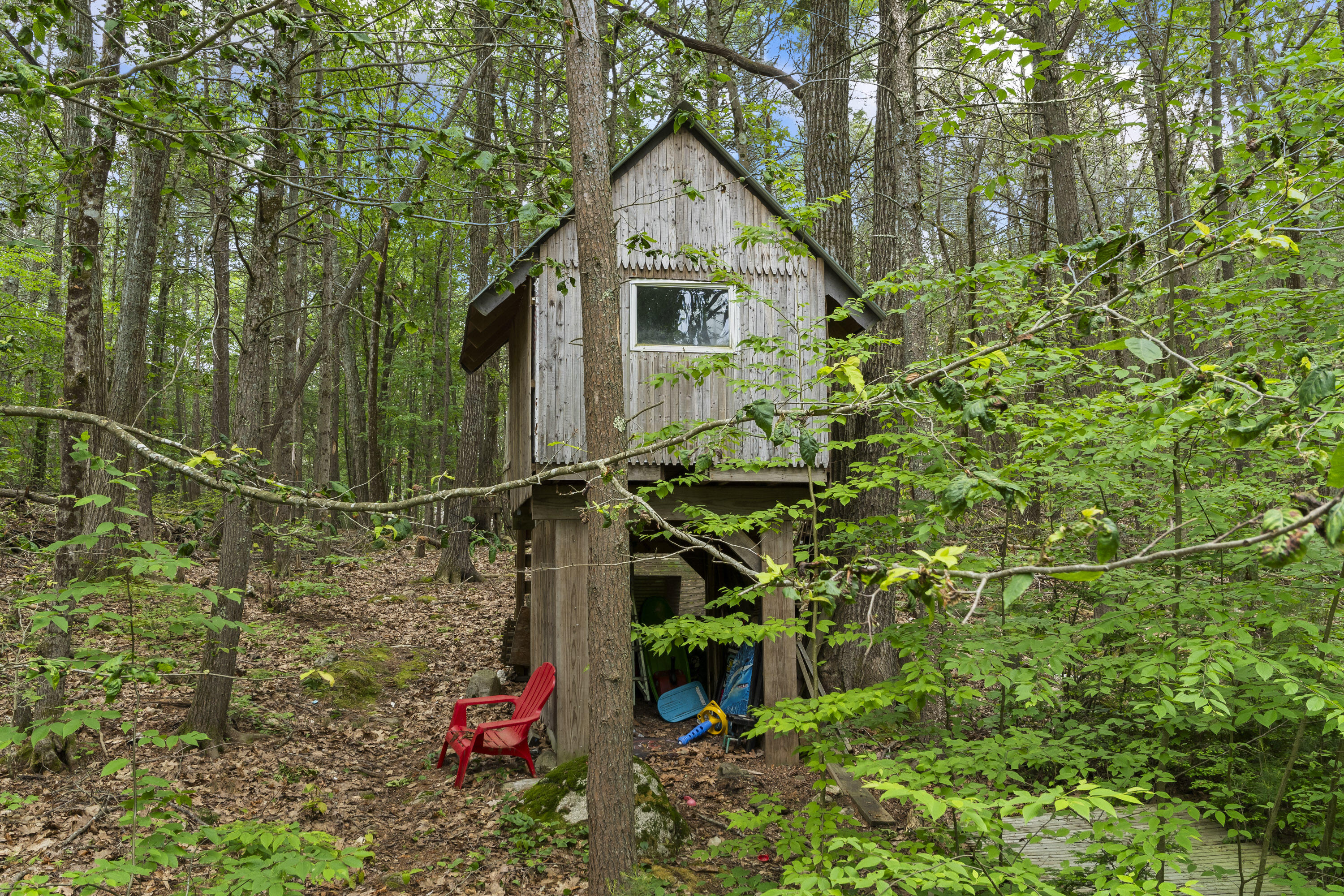 98 Mountain Road