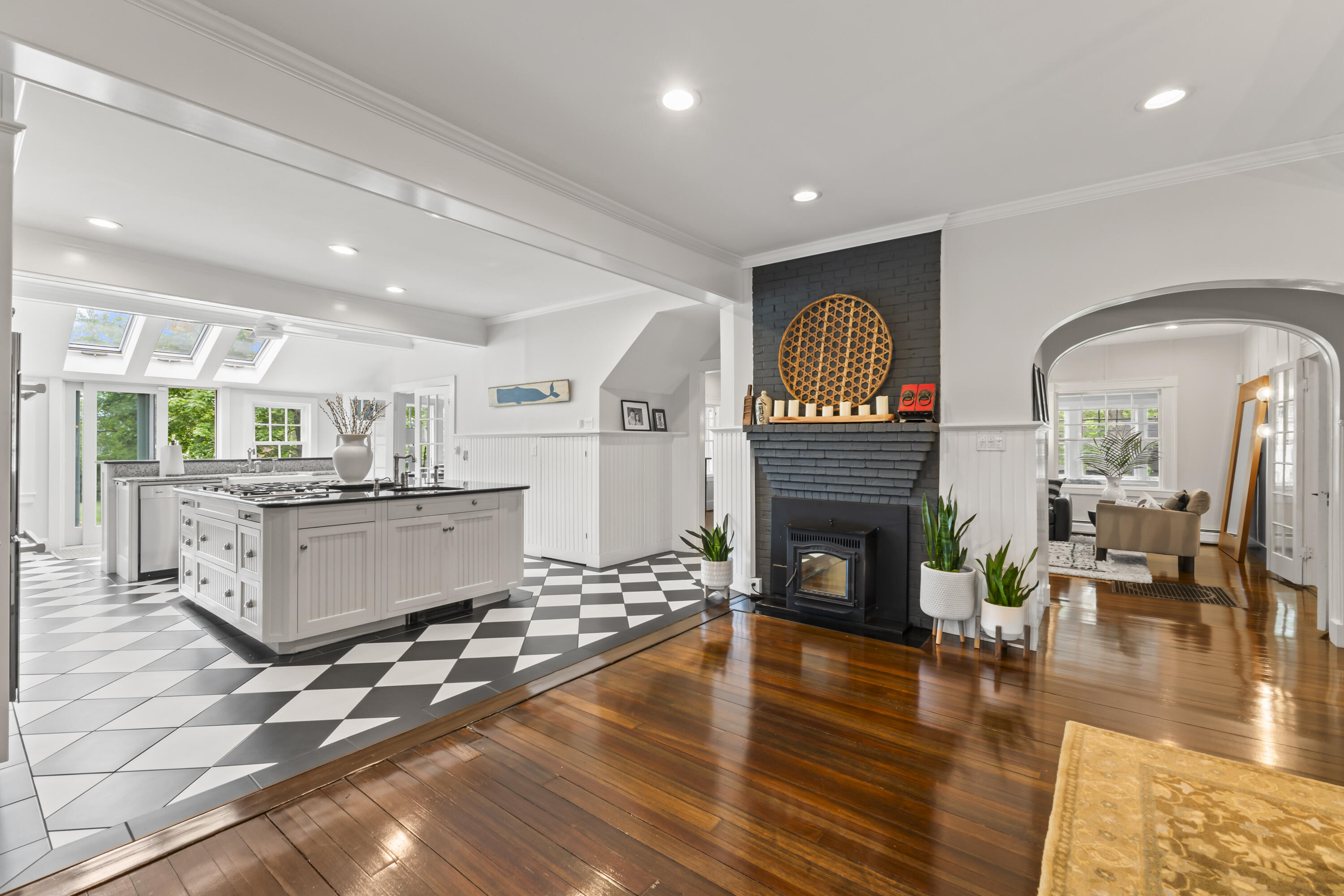 8 Roaring Rock Road