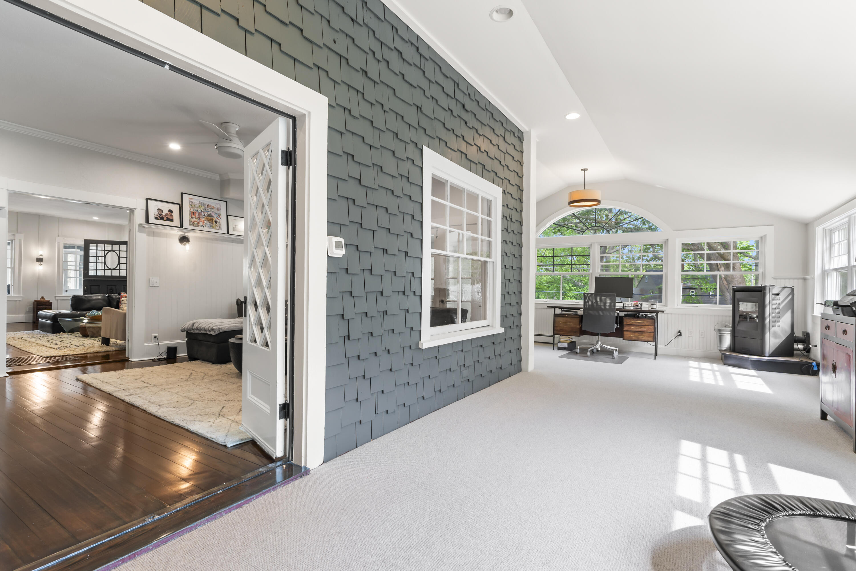 8 Roaring Rock Road