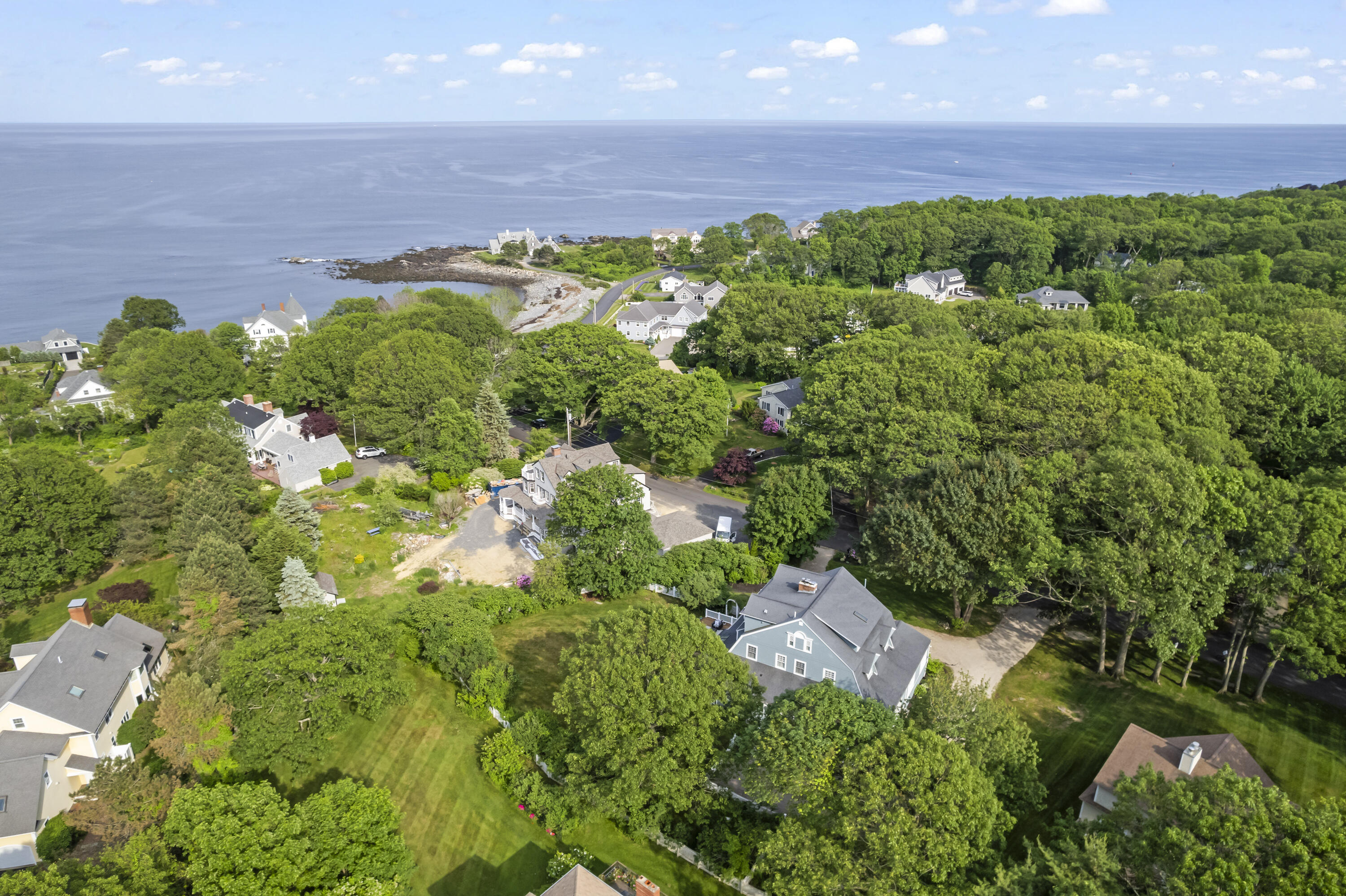 8 Roaring Rock Road