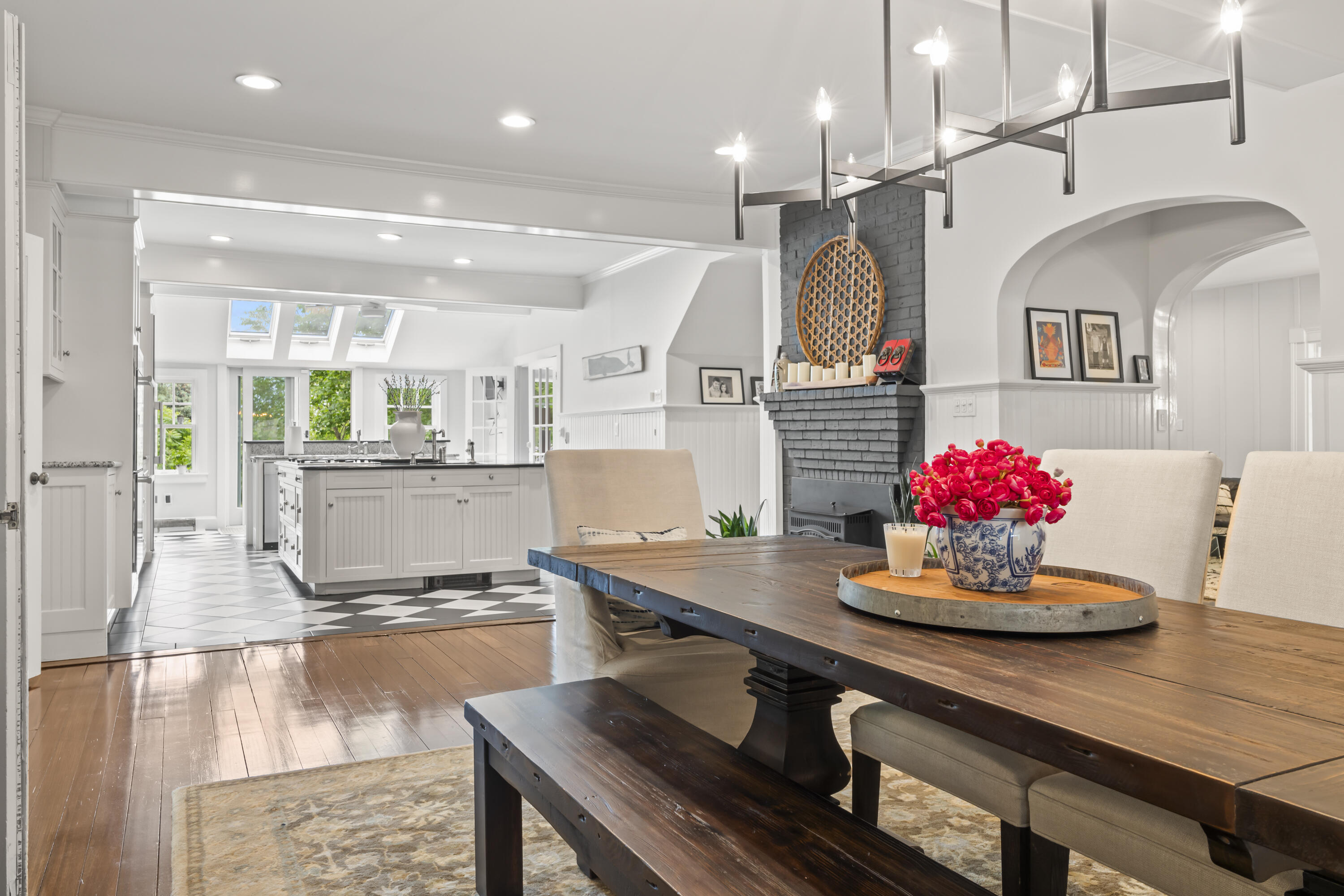 8 Roaring Rock Road