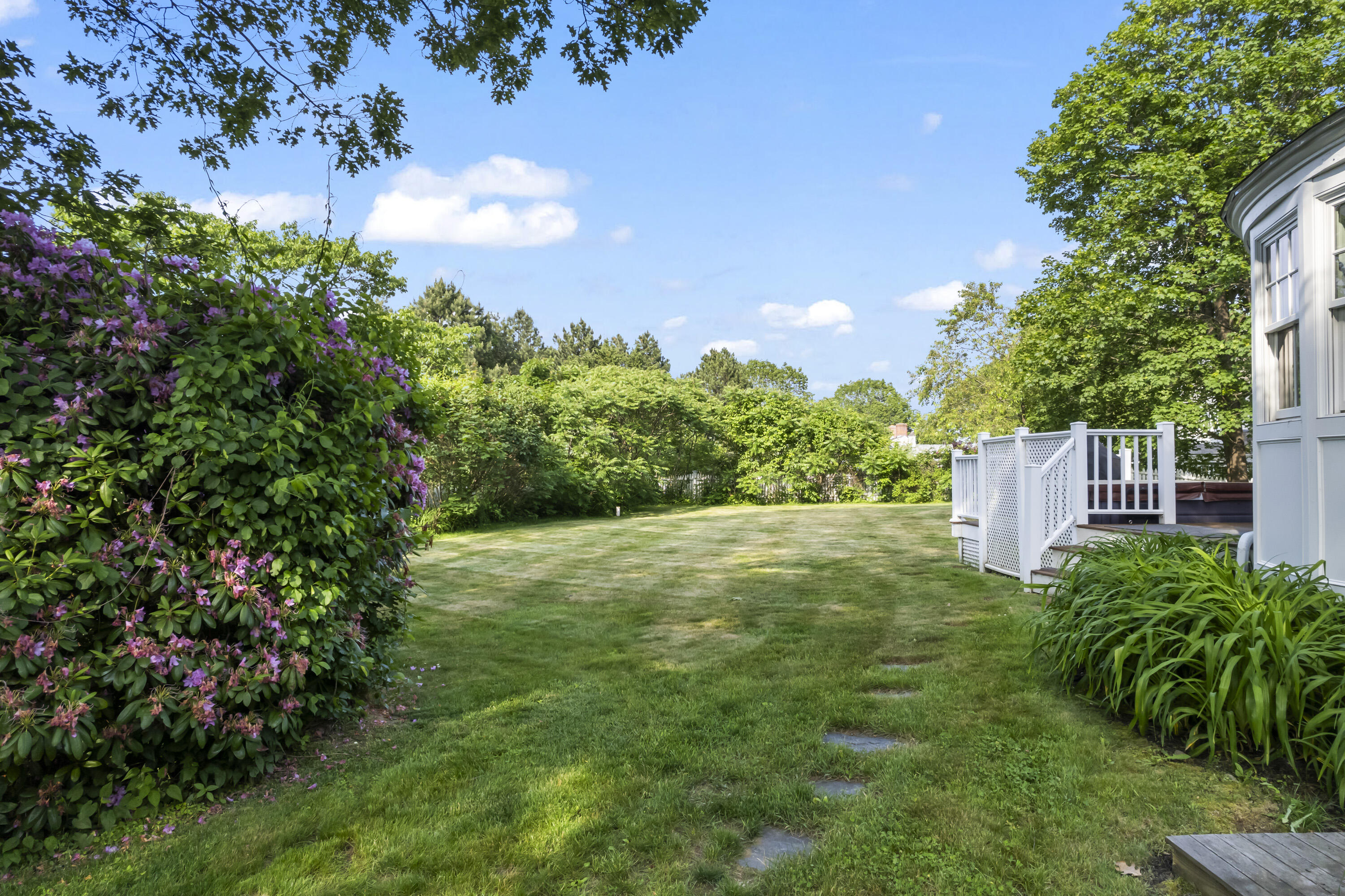 8 Roaring Rock Road