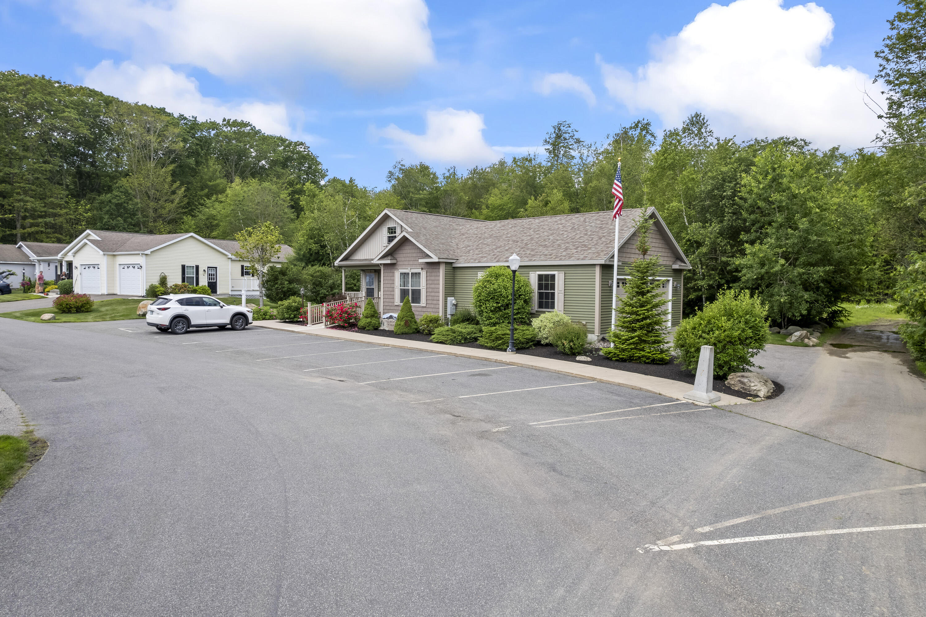 47 Caslyn Drive