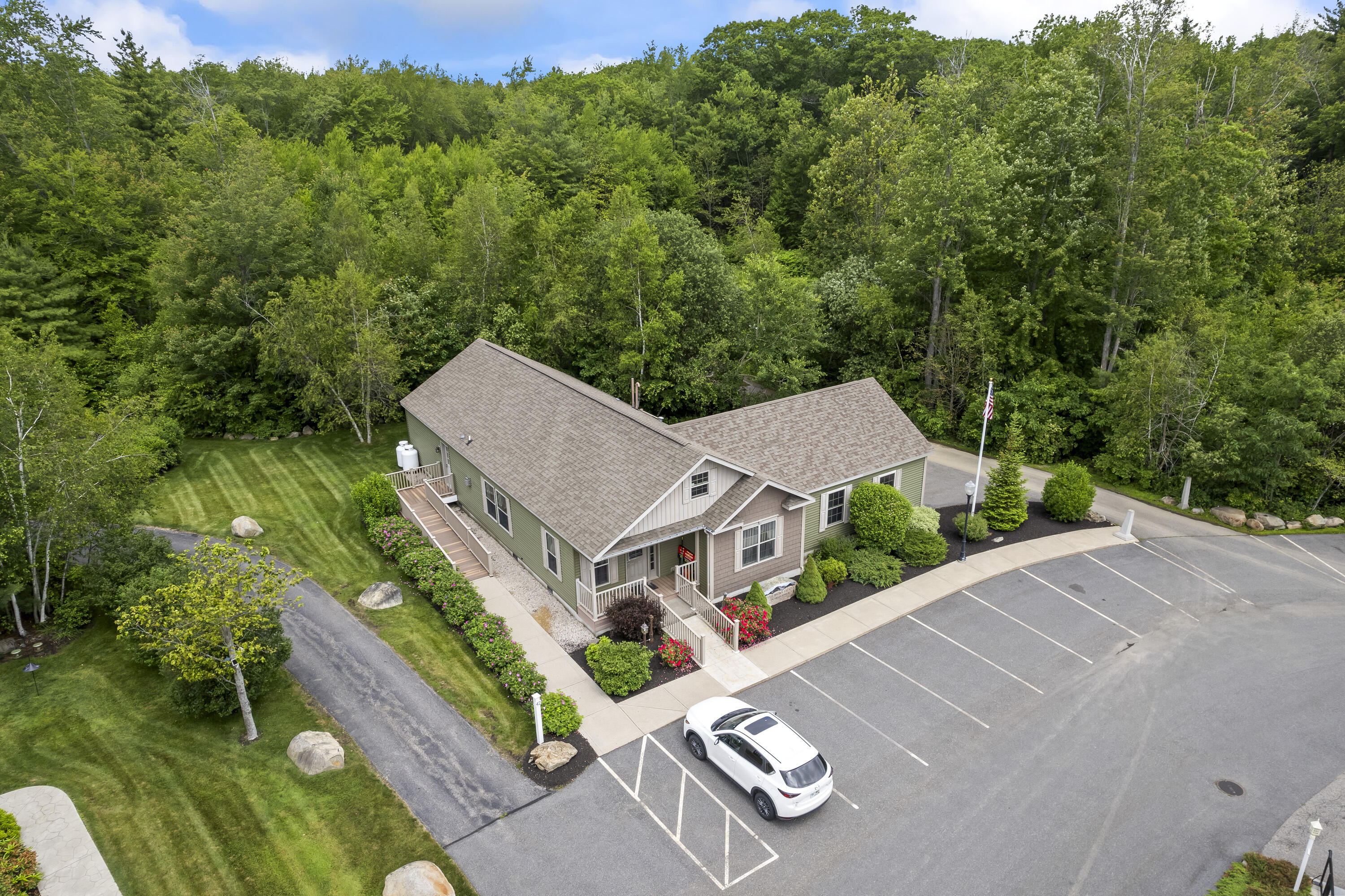 47 Caslyn Drive