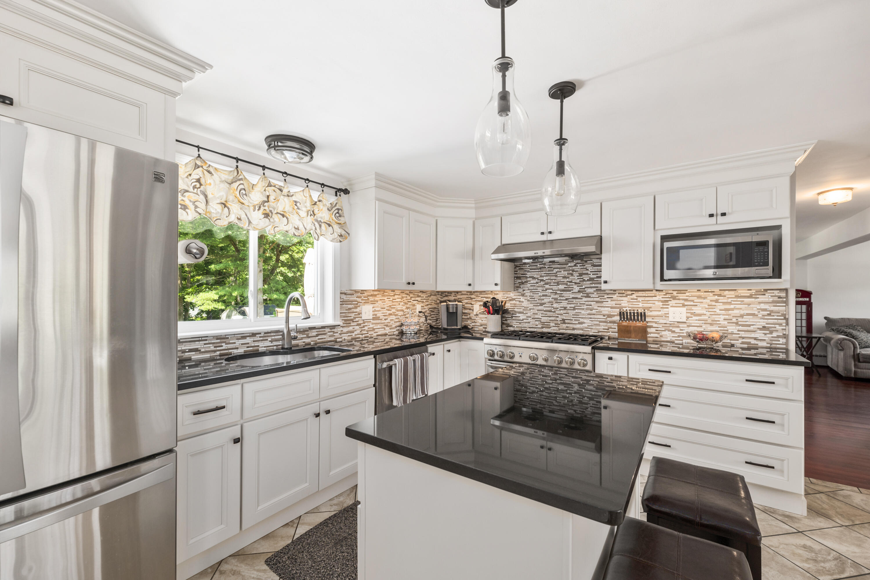 208 Long Sands Road