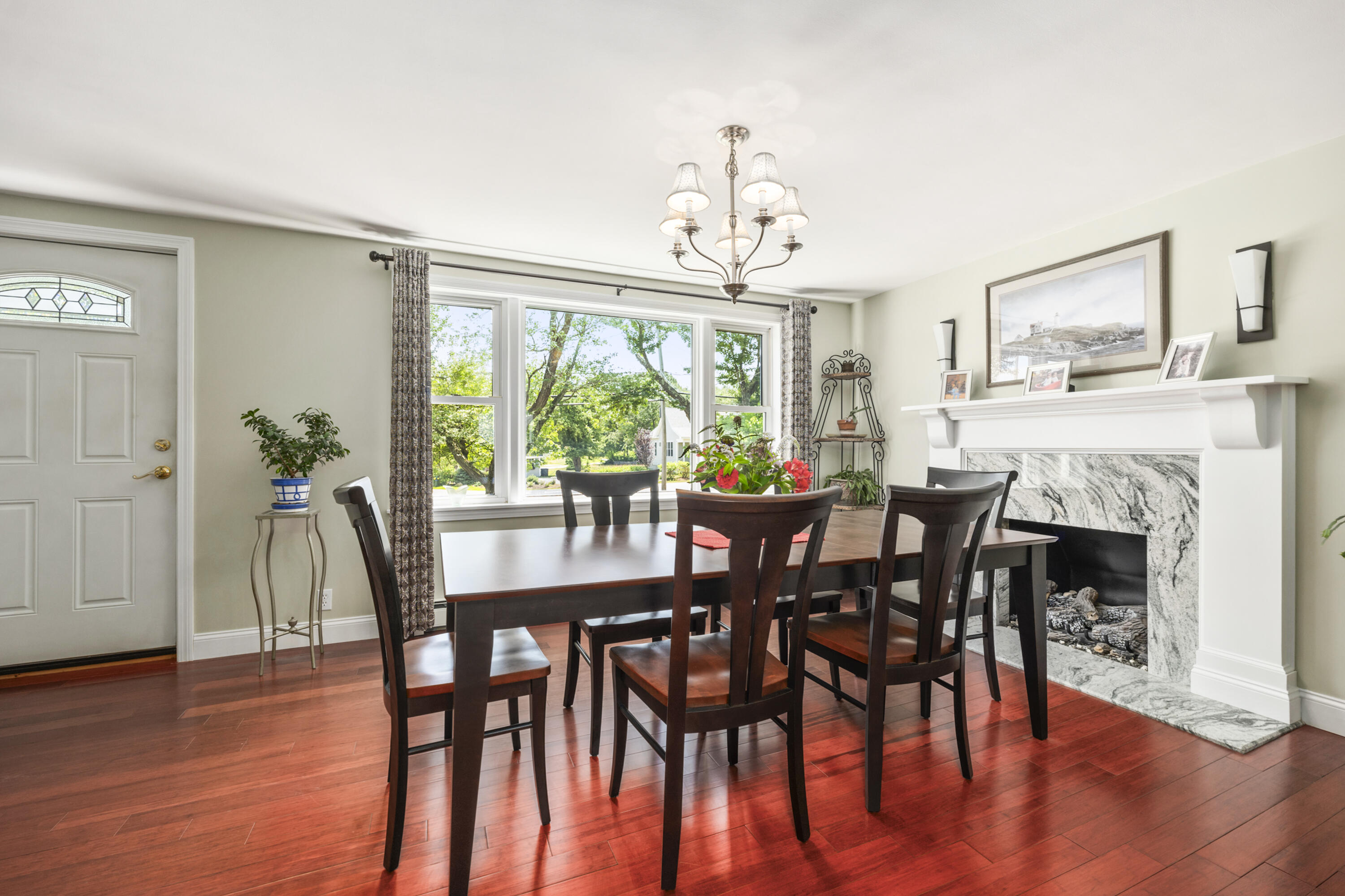 208 Long Sands Road