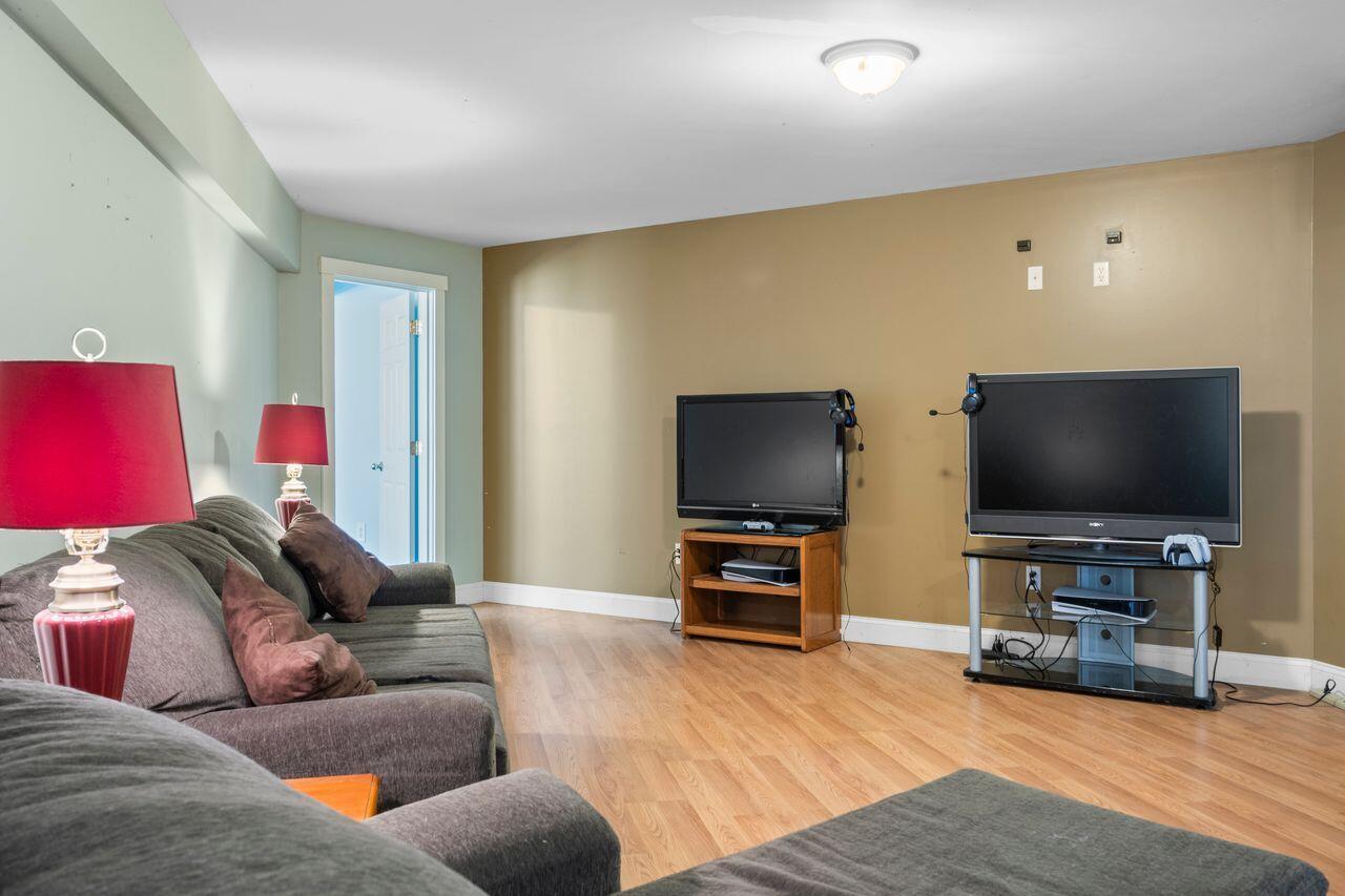 15 Dragonfly Lane