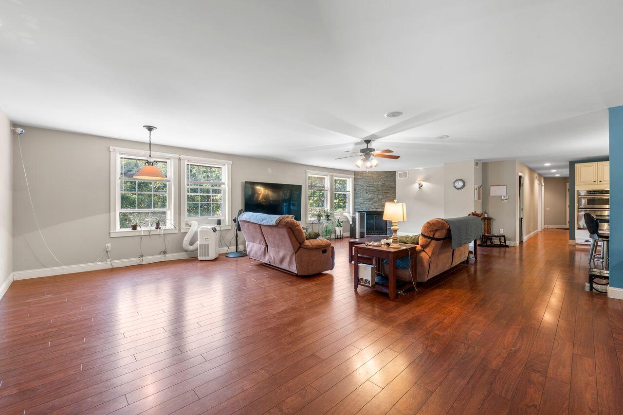 15 Dragonfly Lane