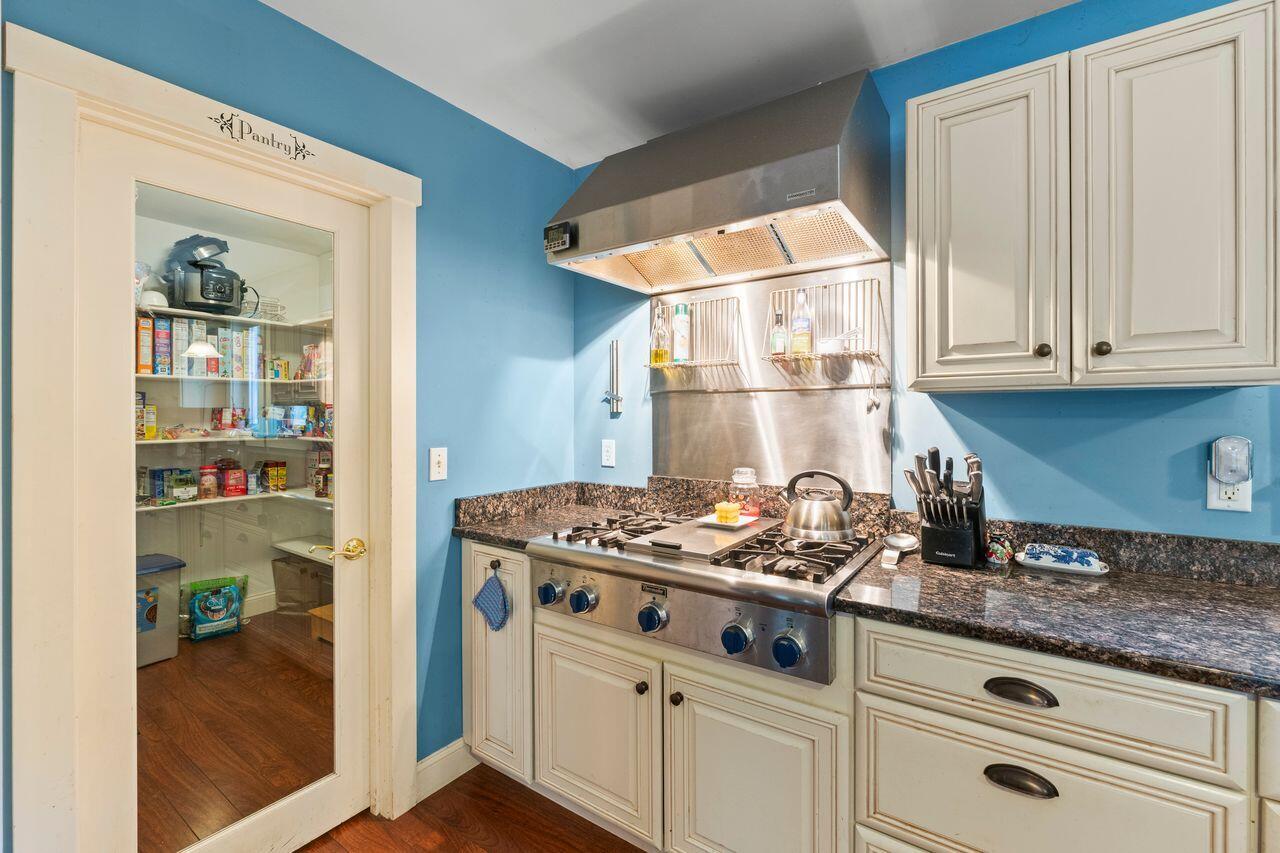 15 Dragonfly Lane