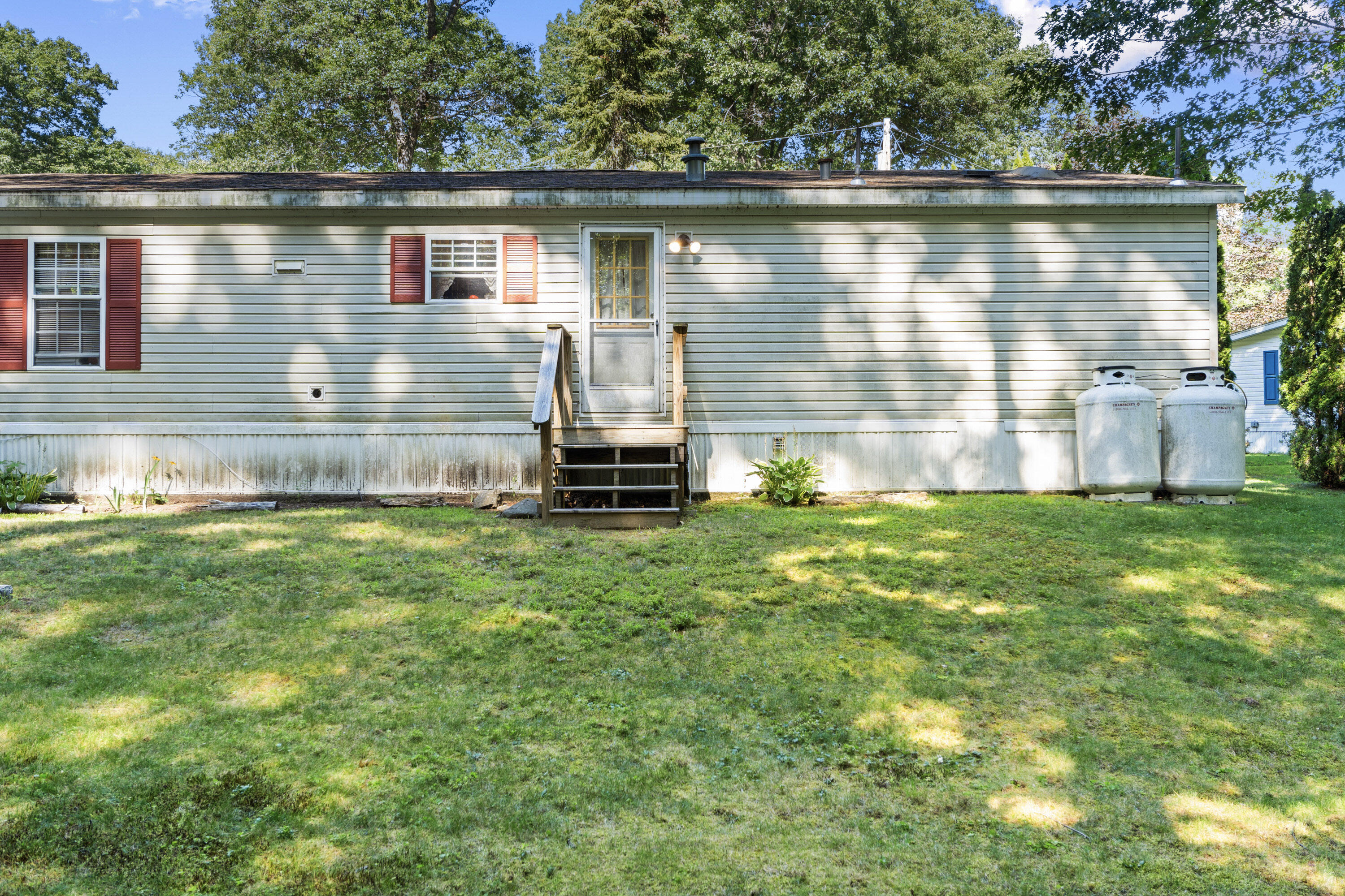 76 Cortney Lane