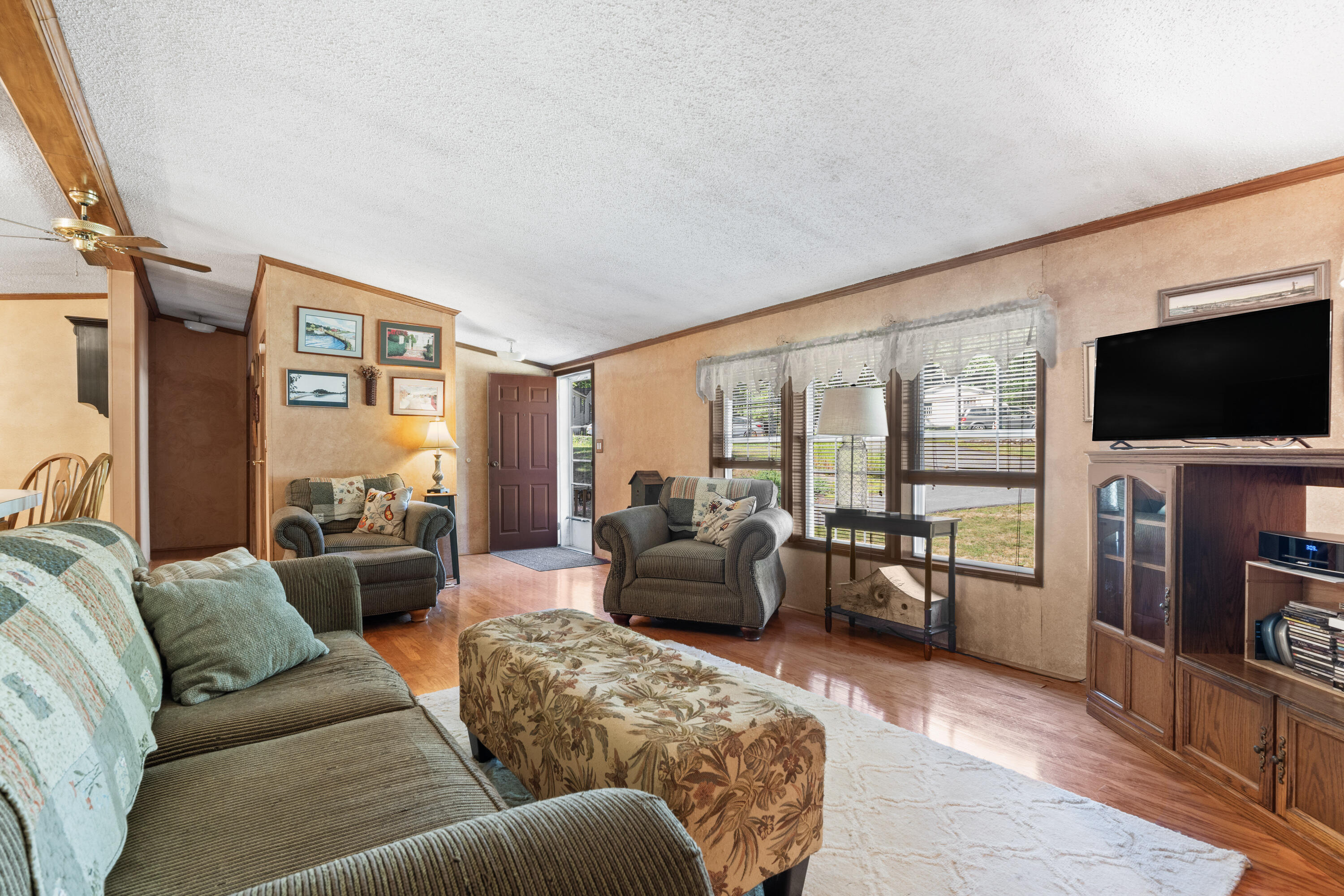 76 Cortney Lane