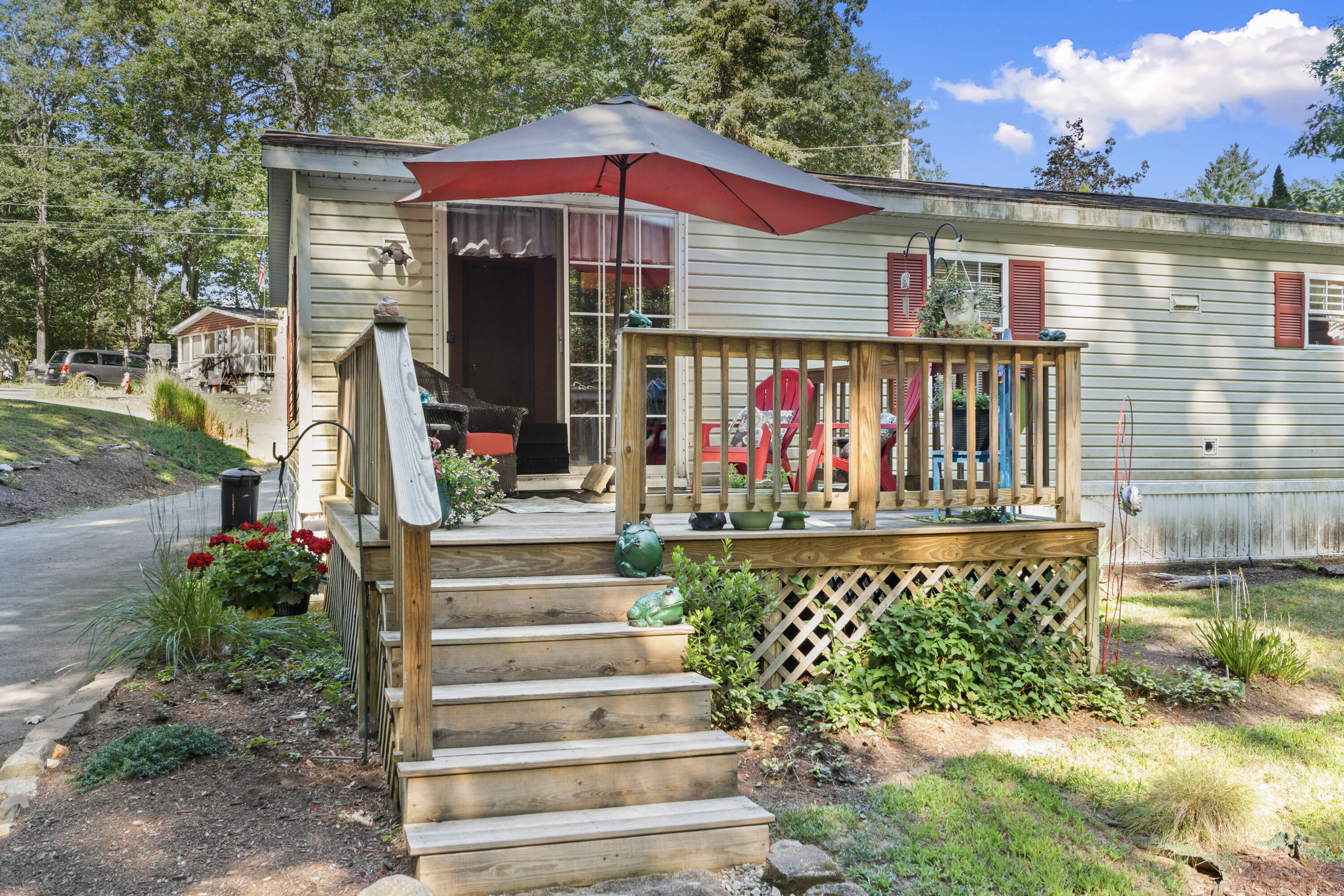 76 Cortney Lane