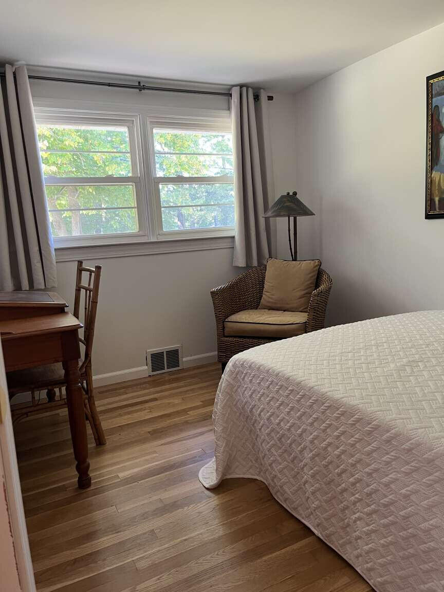 74 Frost Hill Road, Eliot