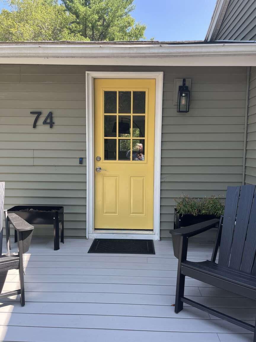 74 Frost Hill Road, Eliot