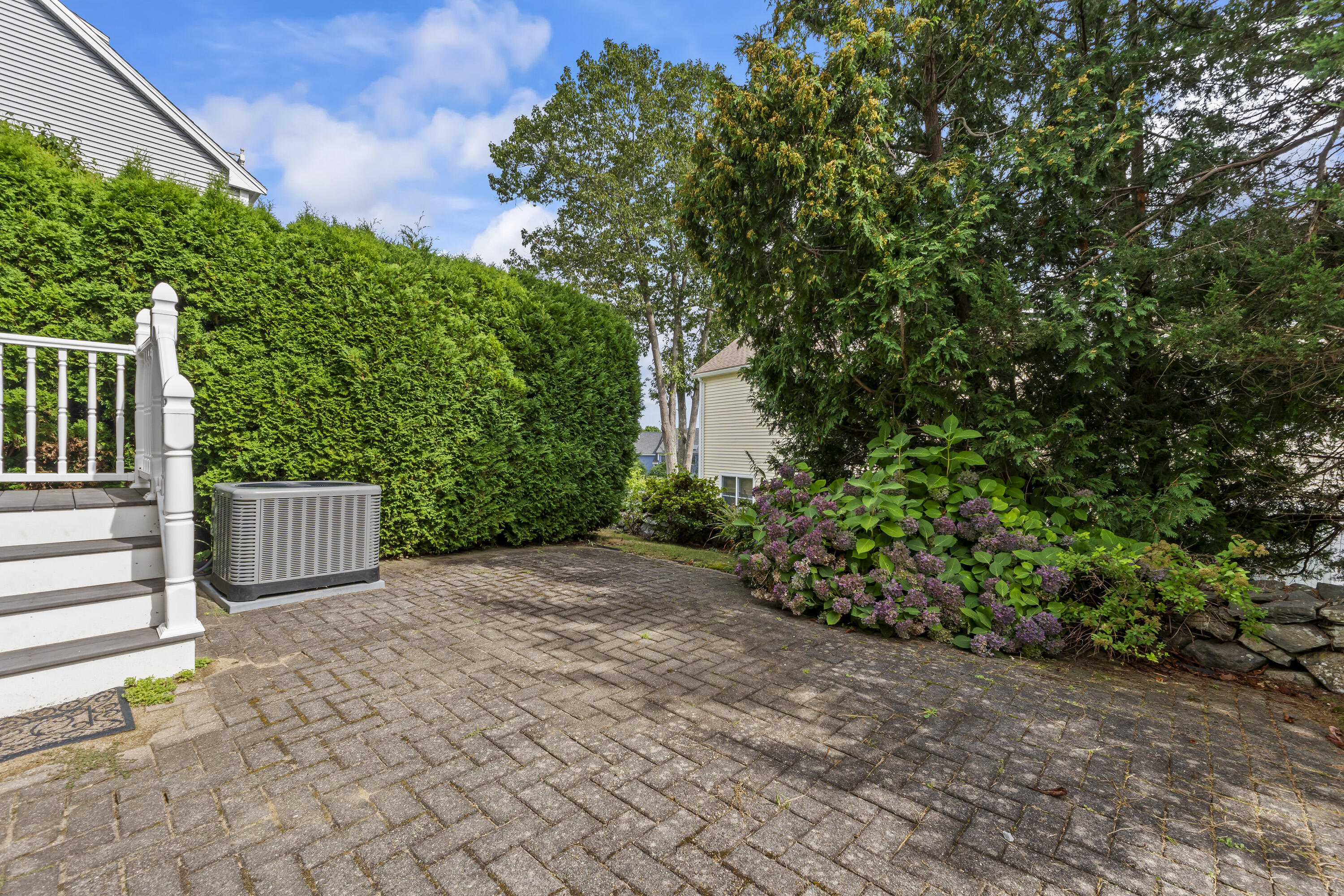 10 Yorke Ridge Way, 10