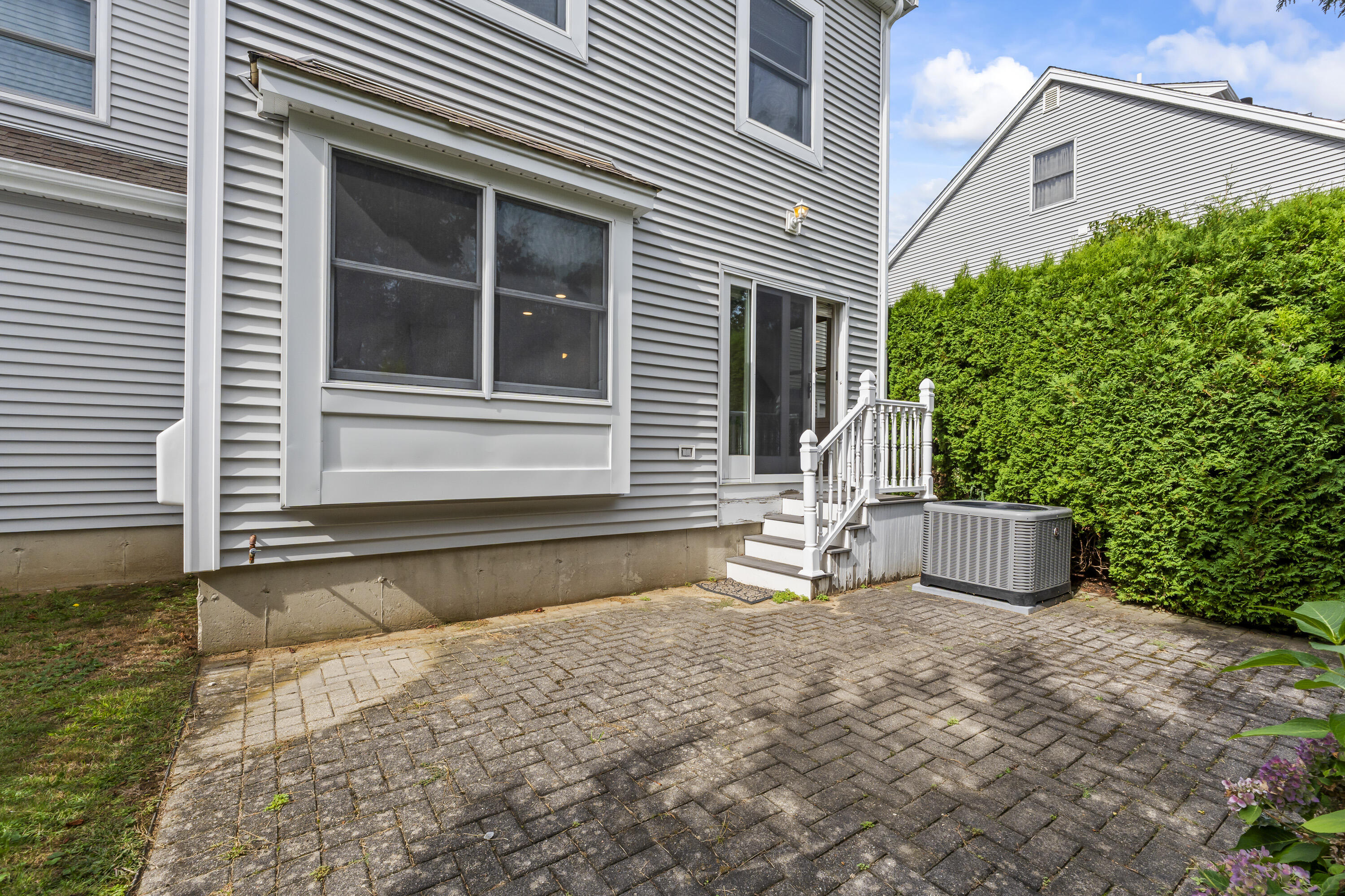 10 Yorke Ridge Way, 10