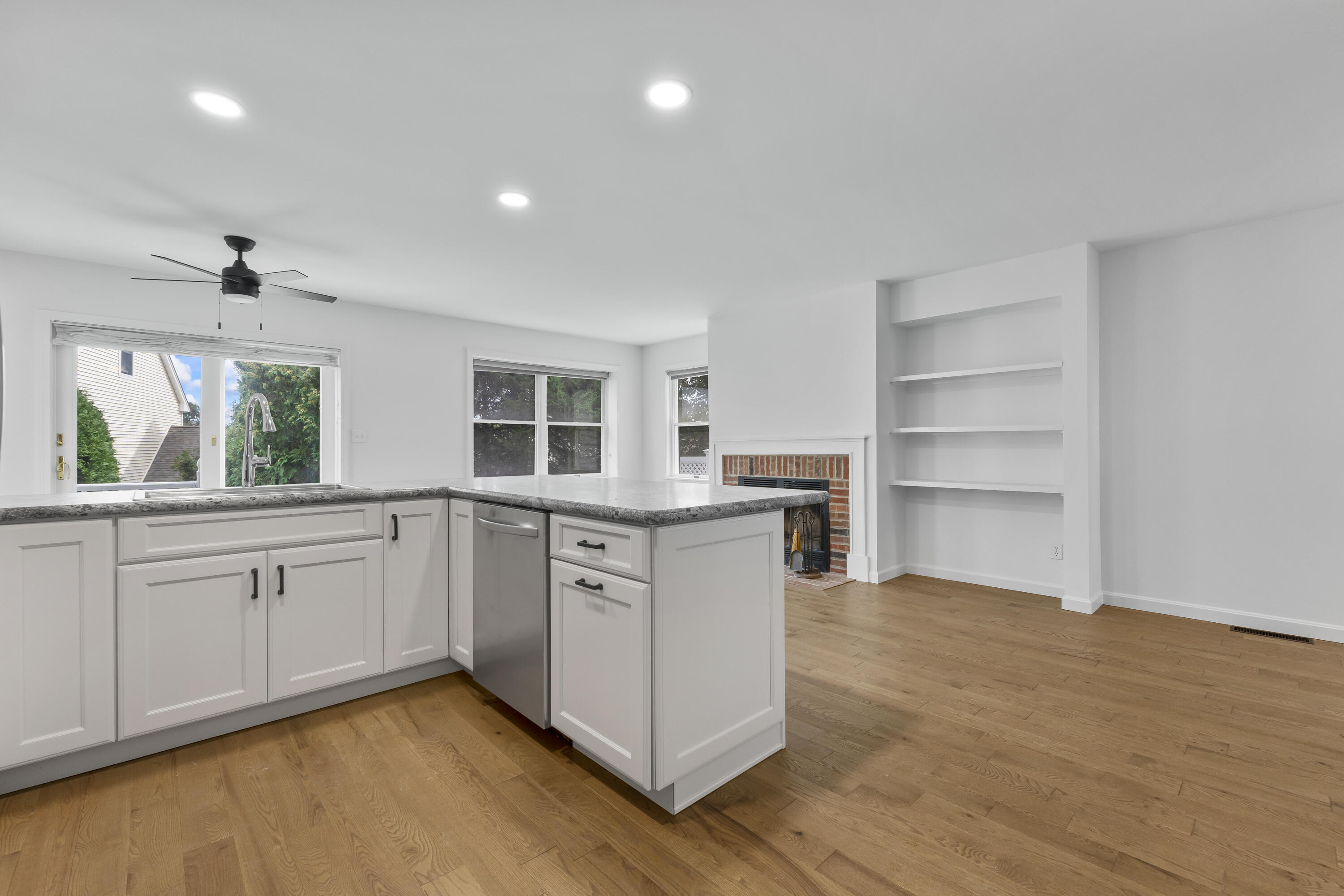 10 Yorke Ridge Way, 10