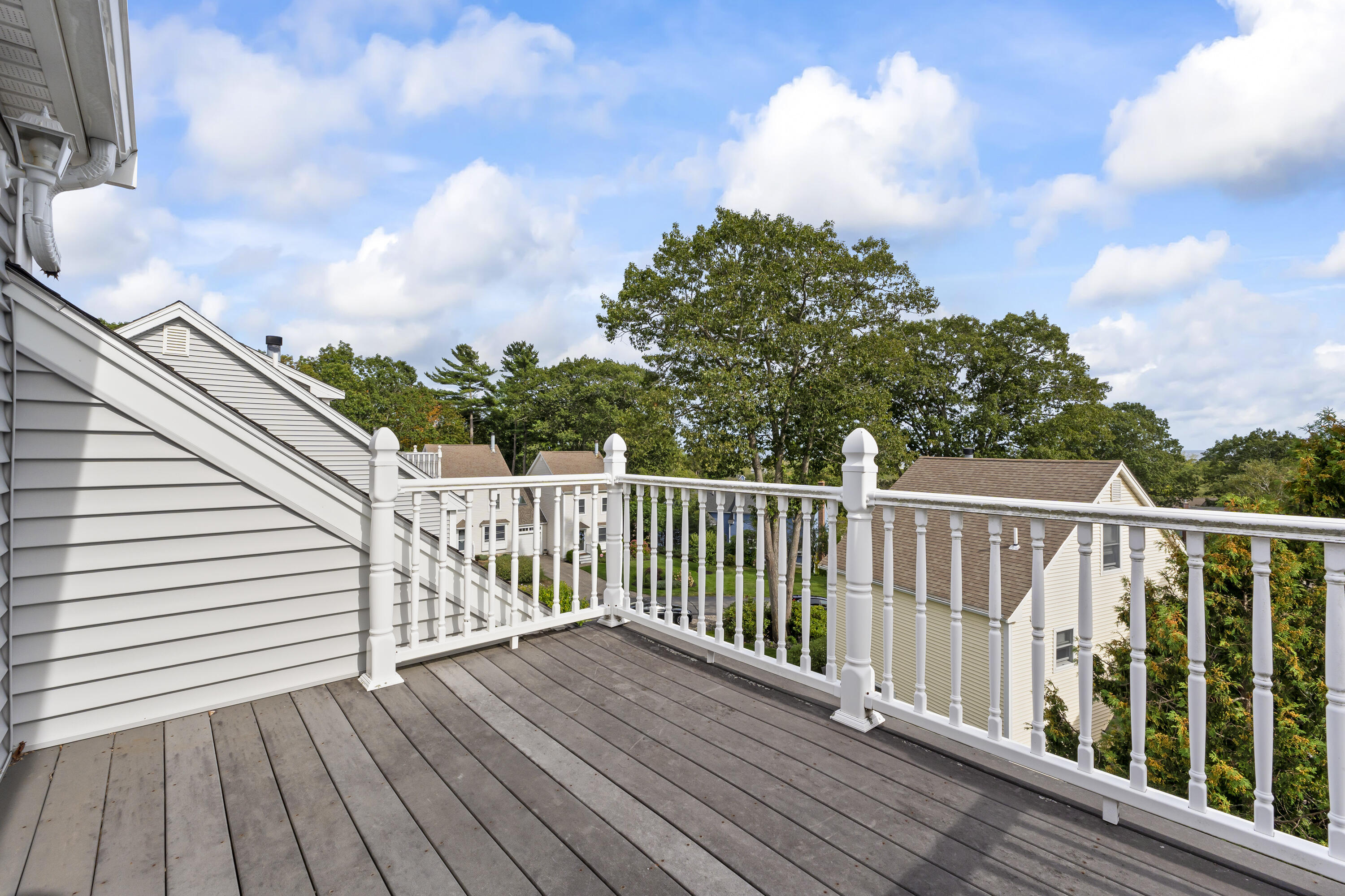 10 Yorke Ridge Way, 10