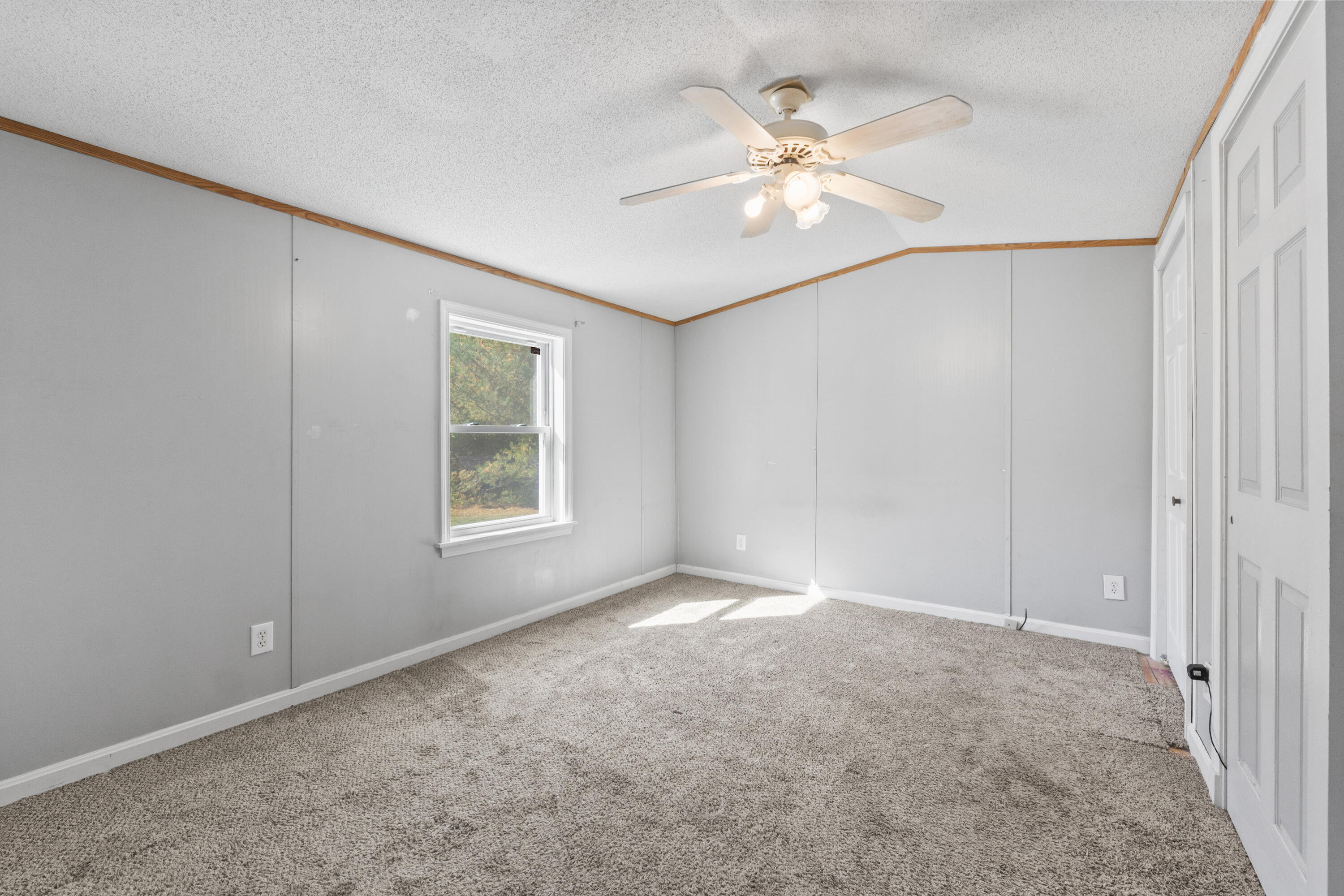 128 Long Swamp Road