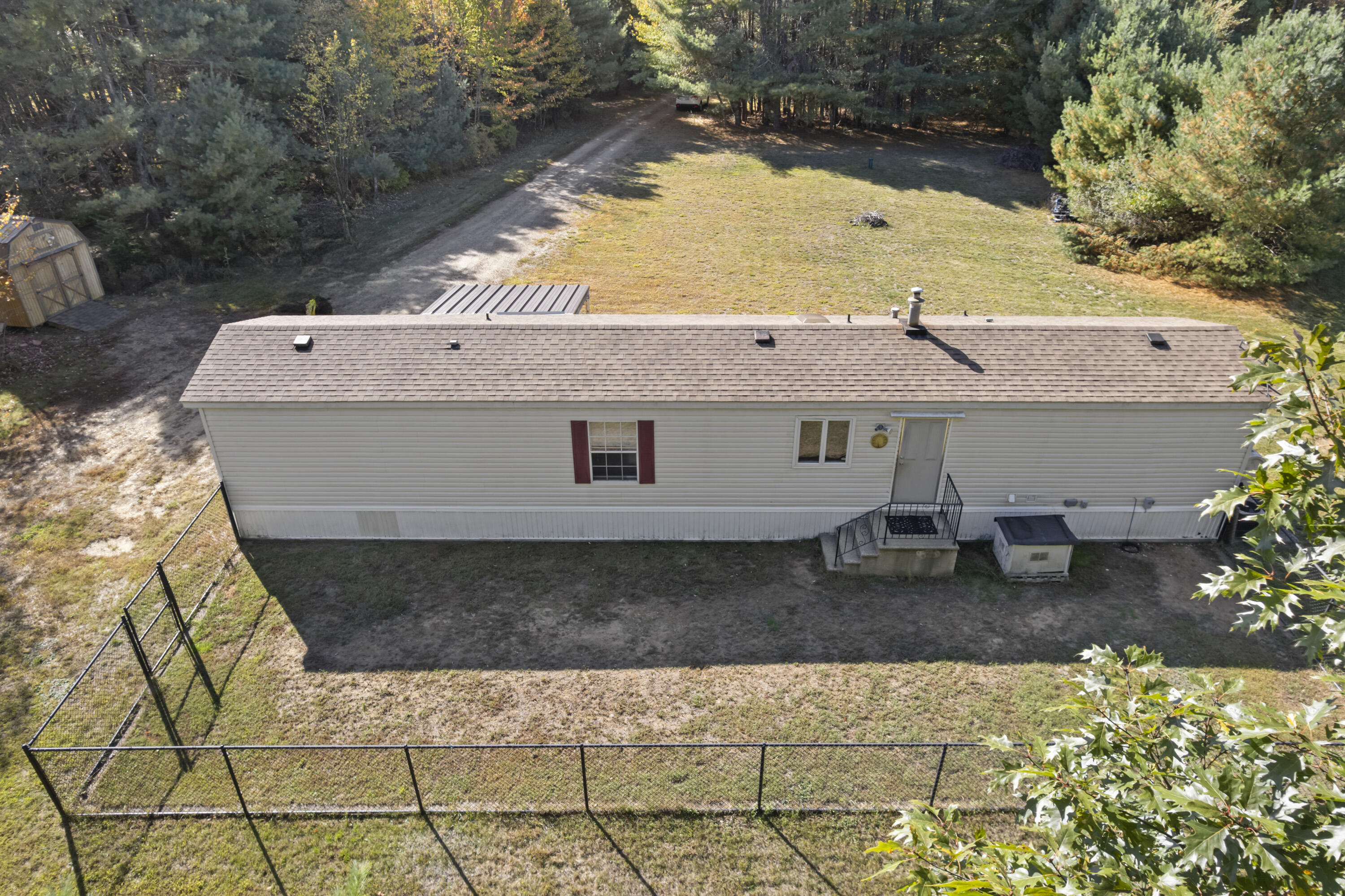 128 Long Swamp Road