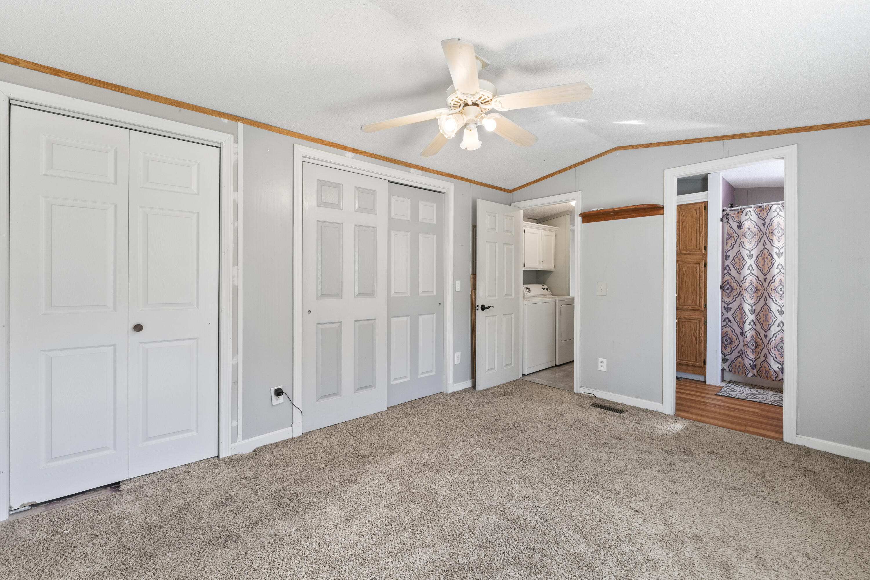 128 Long Swamp Road
